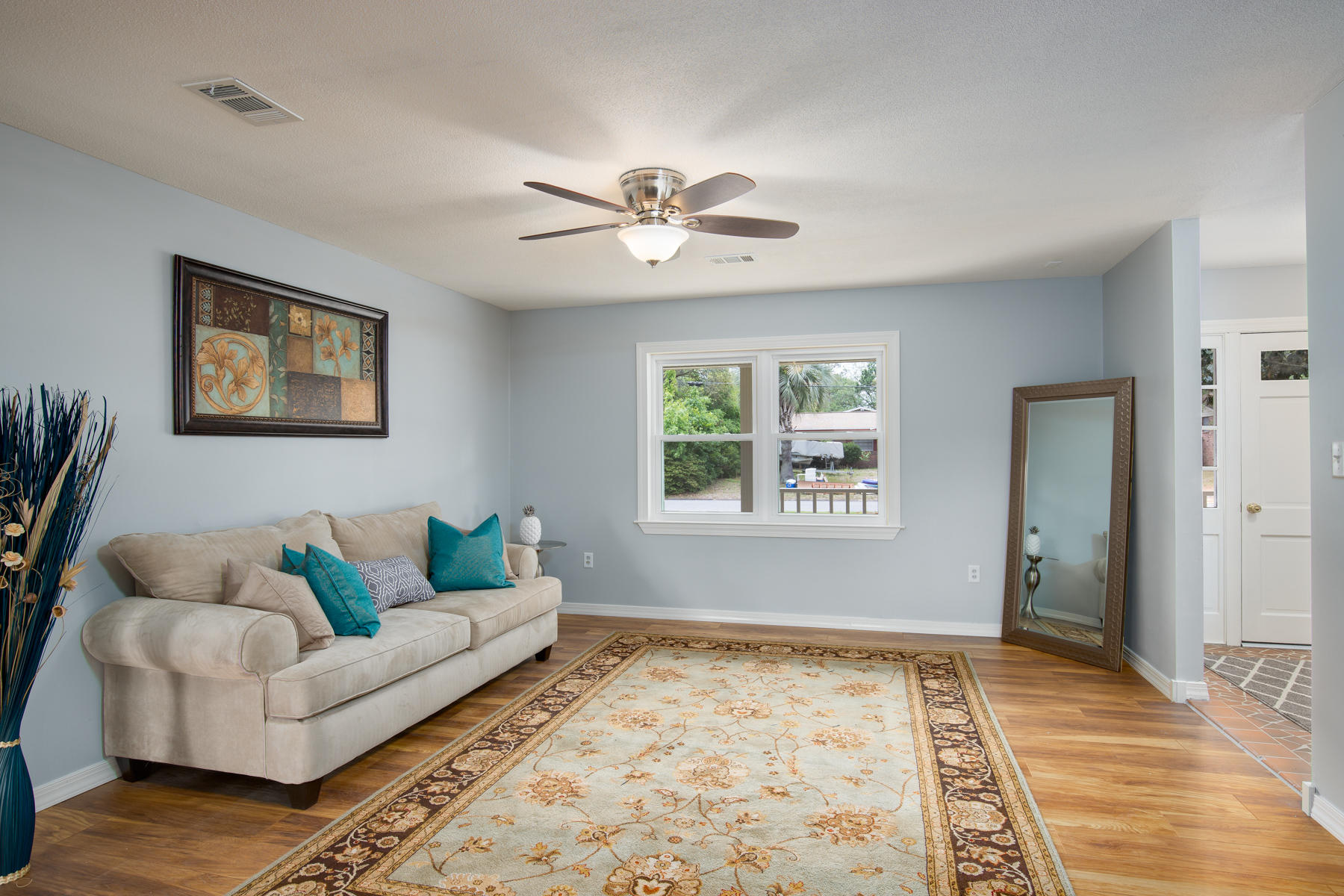 BAYOU WOODS 1ST ADD LOT 5 BLK C - Residential