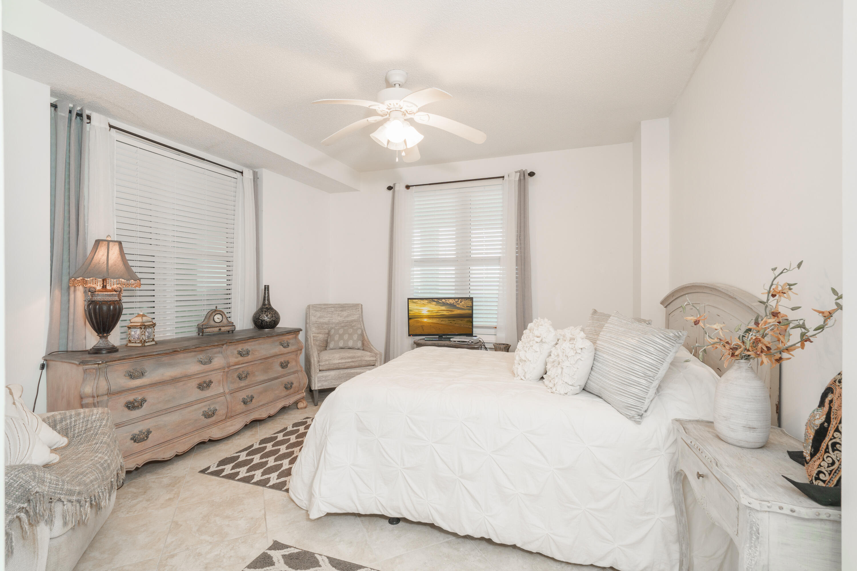 BEACH COLONY WEST CONDO - Residential