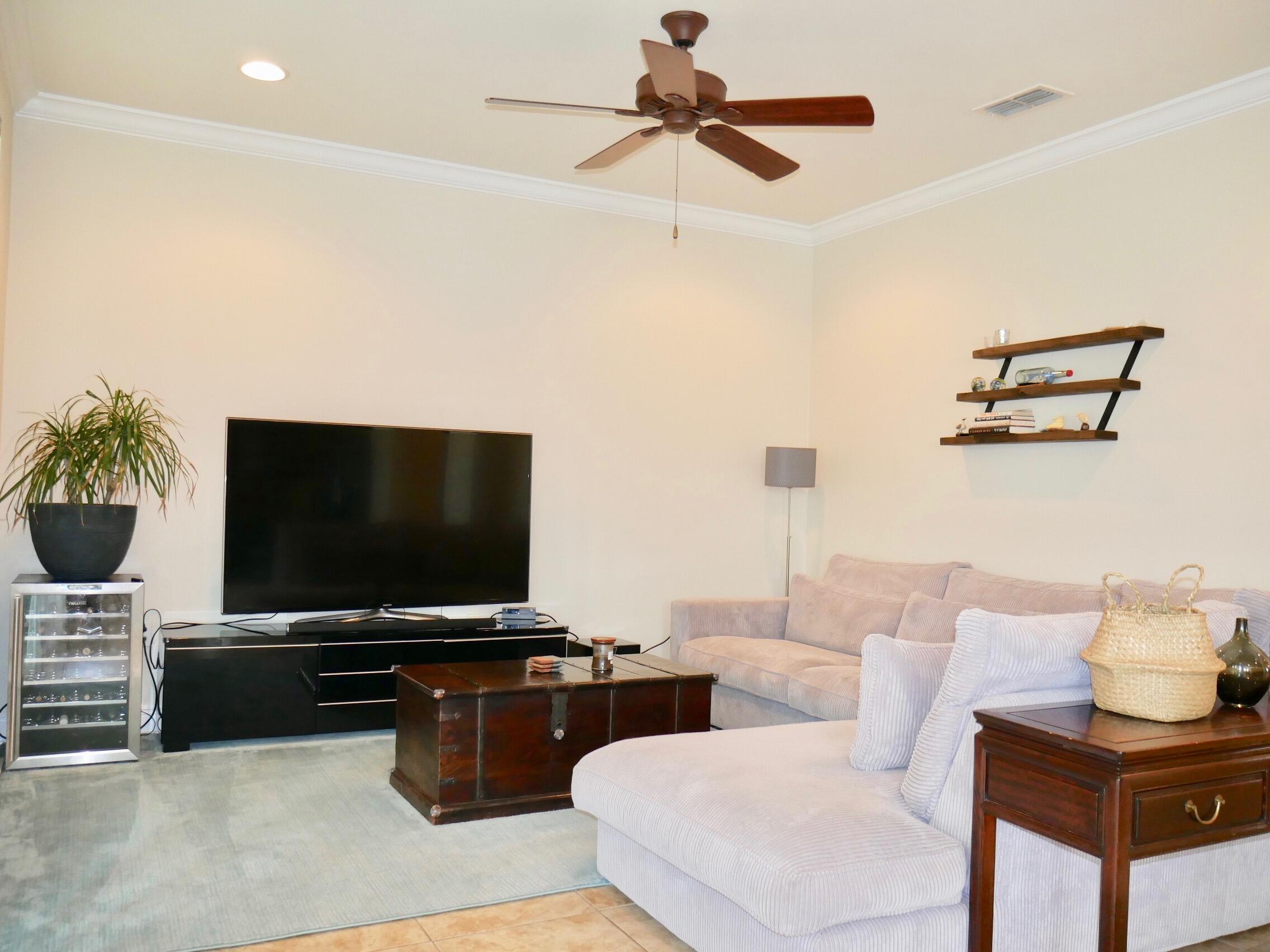 BAYWALK LANDING - Residential