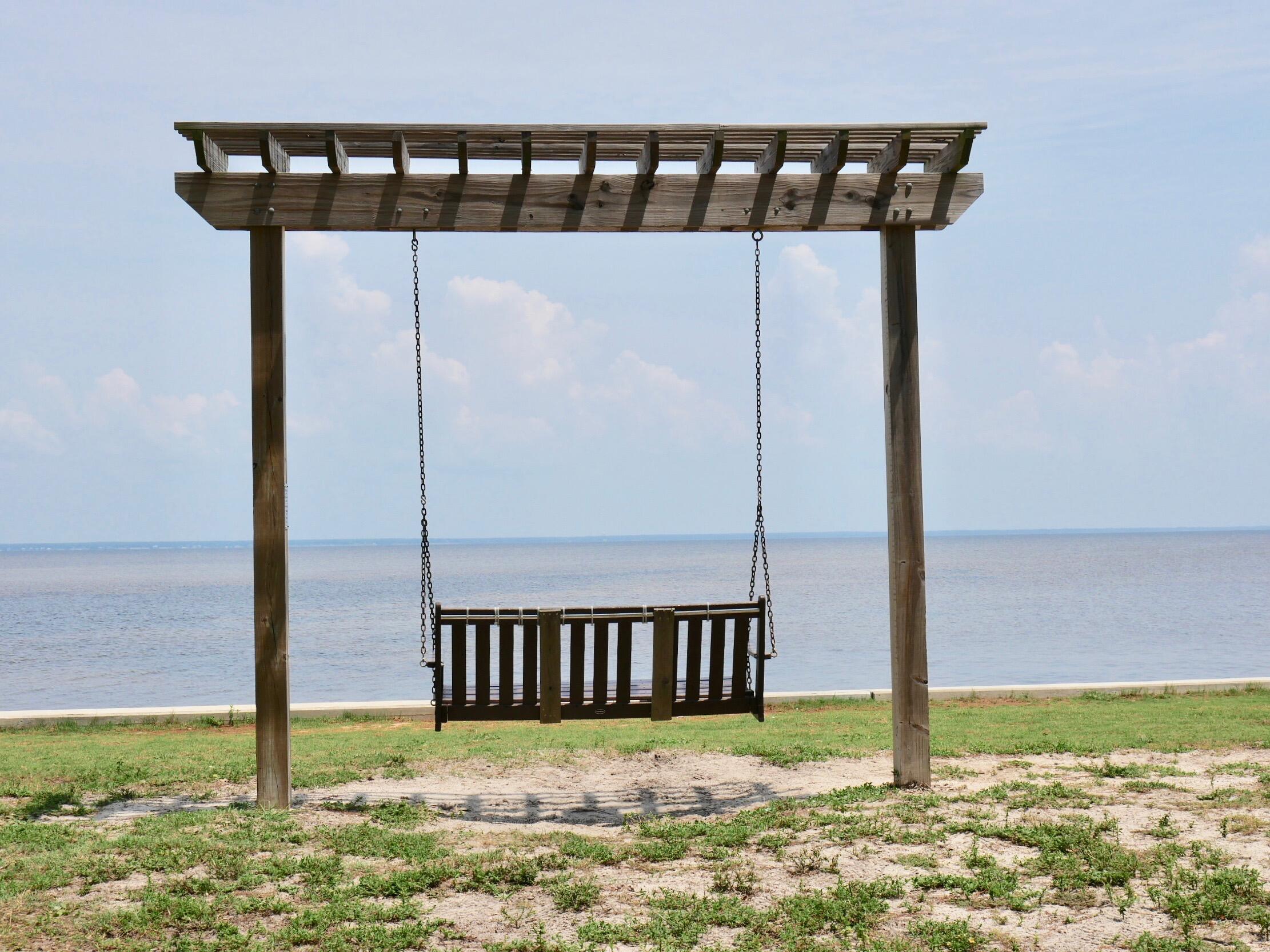 BAYWALK LANDING - Residential