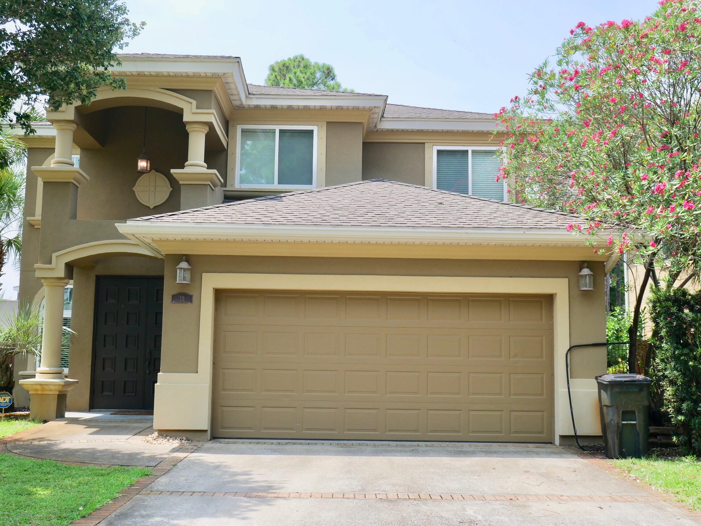 BAYWALK LANDING - Residential