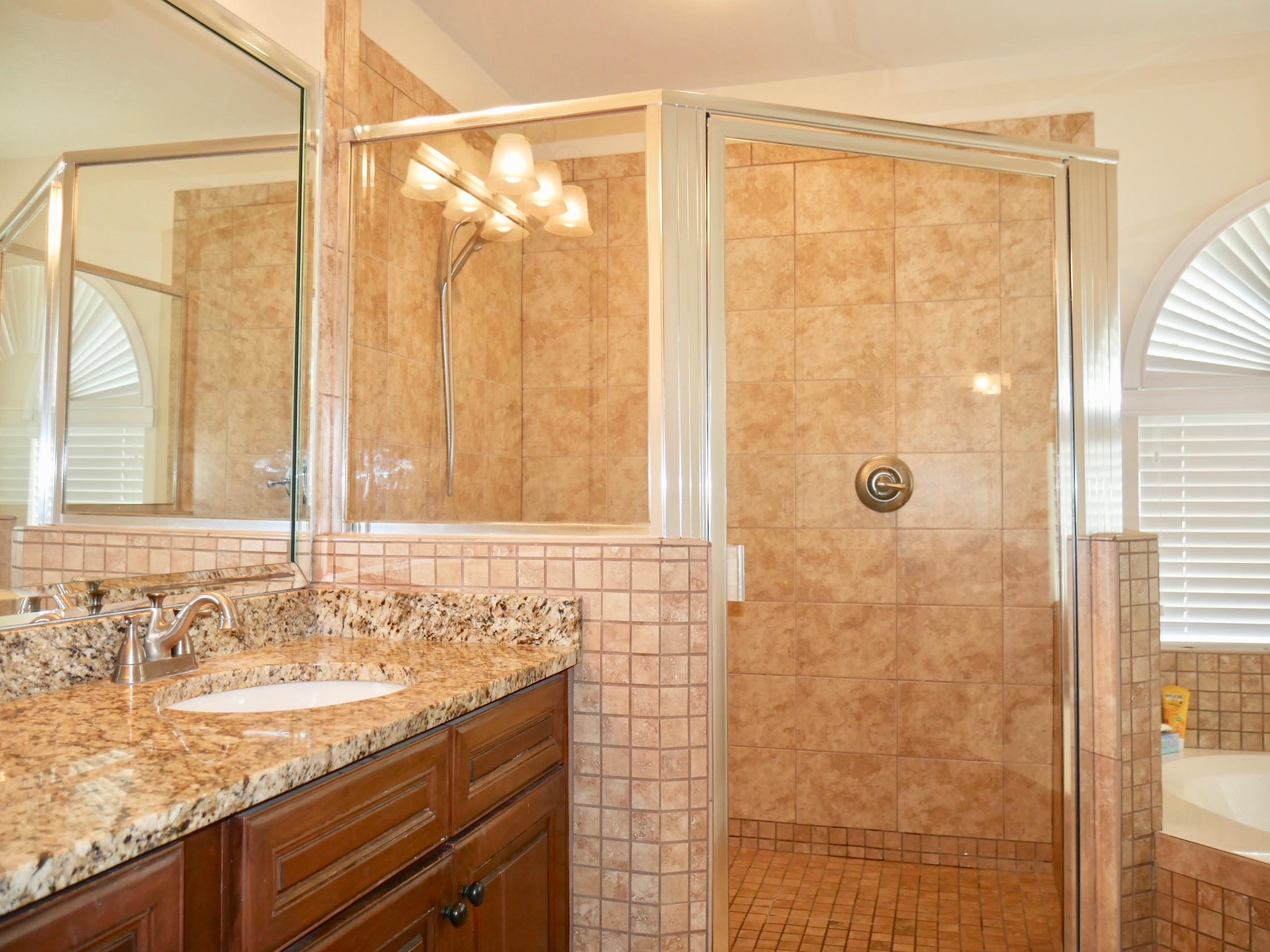 BAYWALK LANDING - Residential