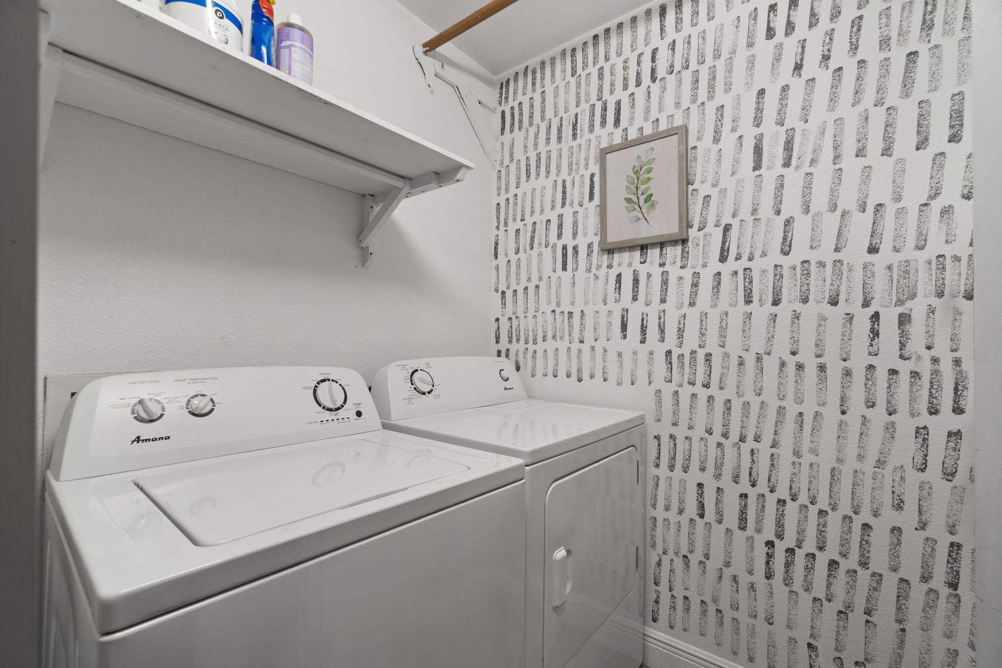 CINCO ADDN TO CRESTVIEW - Residential