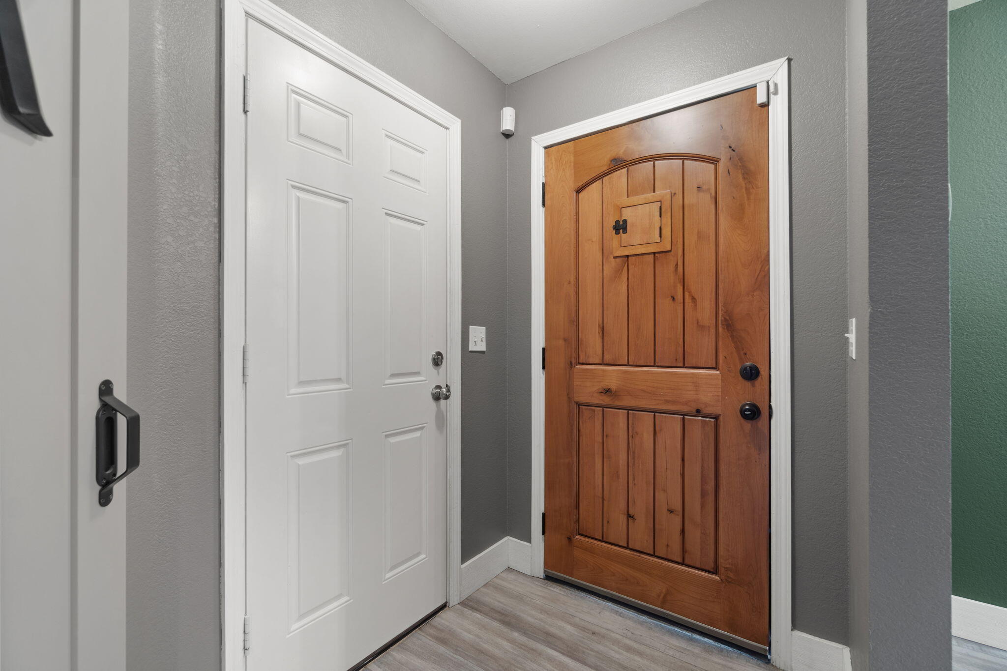 CINCO ADDN TO CRESTVIEW - Residential