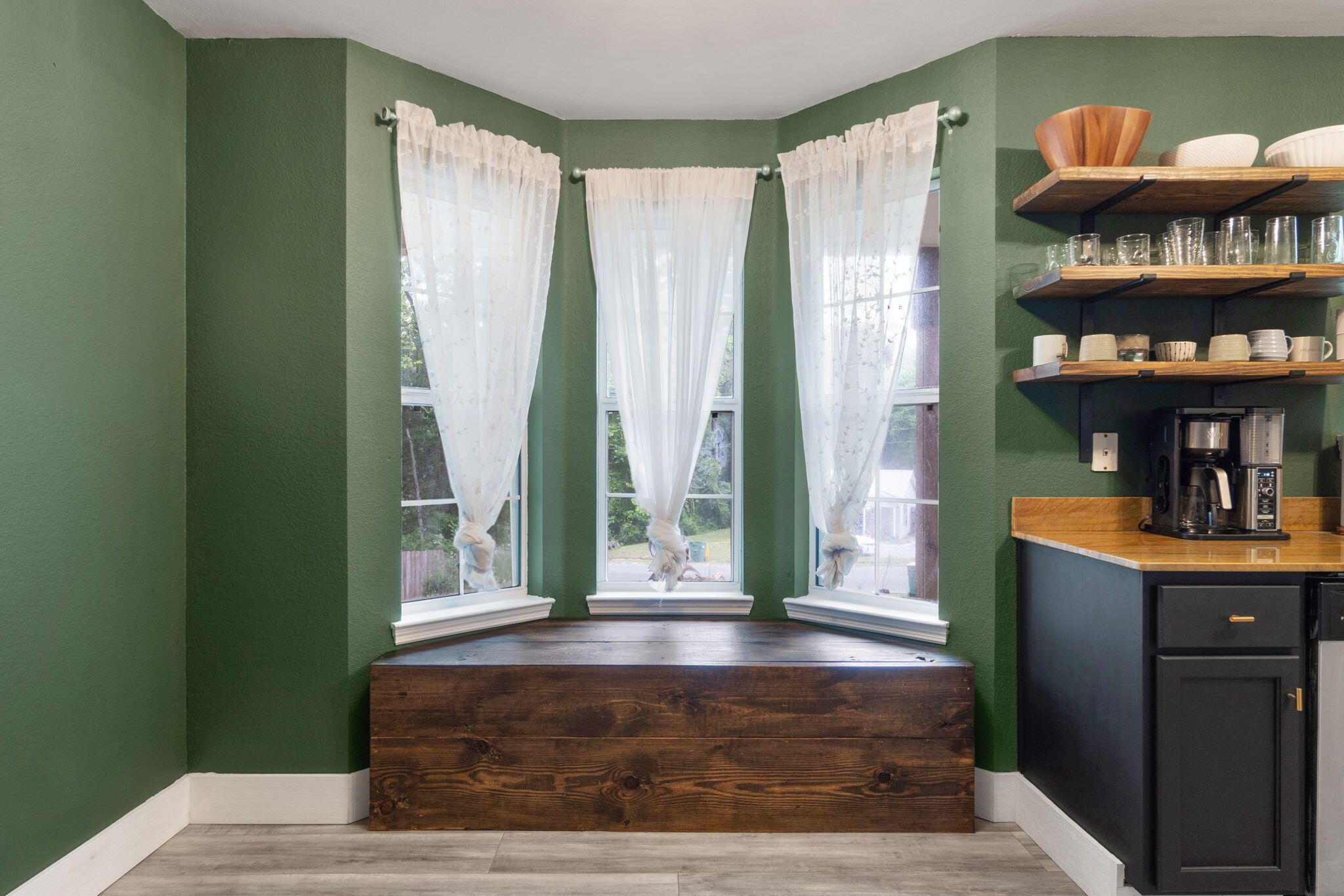 CINCO ADDN TO CRESTVIEW - Residential