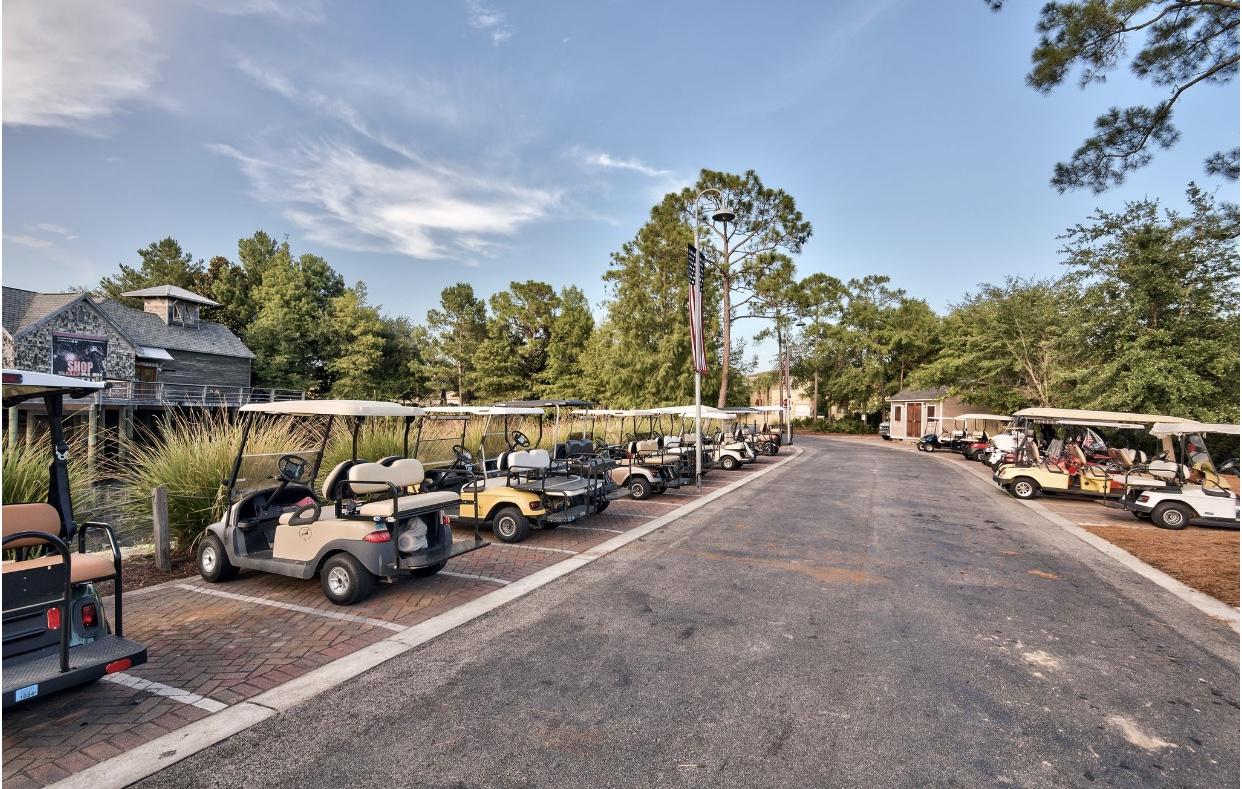 BUNGALOS AT SANDESTIN - Residential