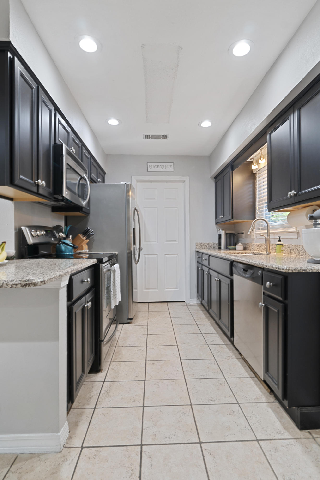 BLUE PINE VILLAGE PH 1 - Residential