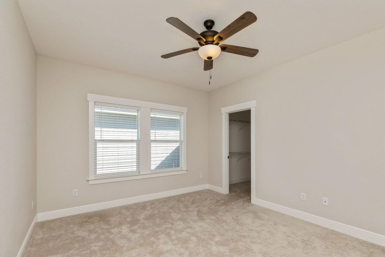 TOM BARROW - Residential