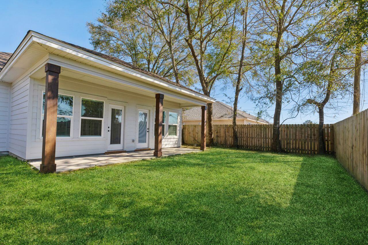 TOM BARROW - Residential