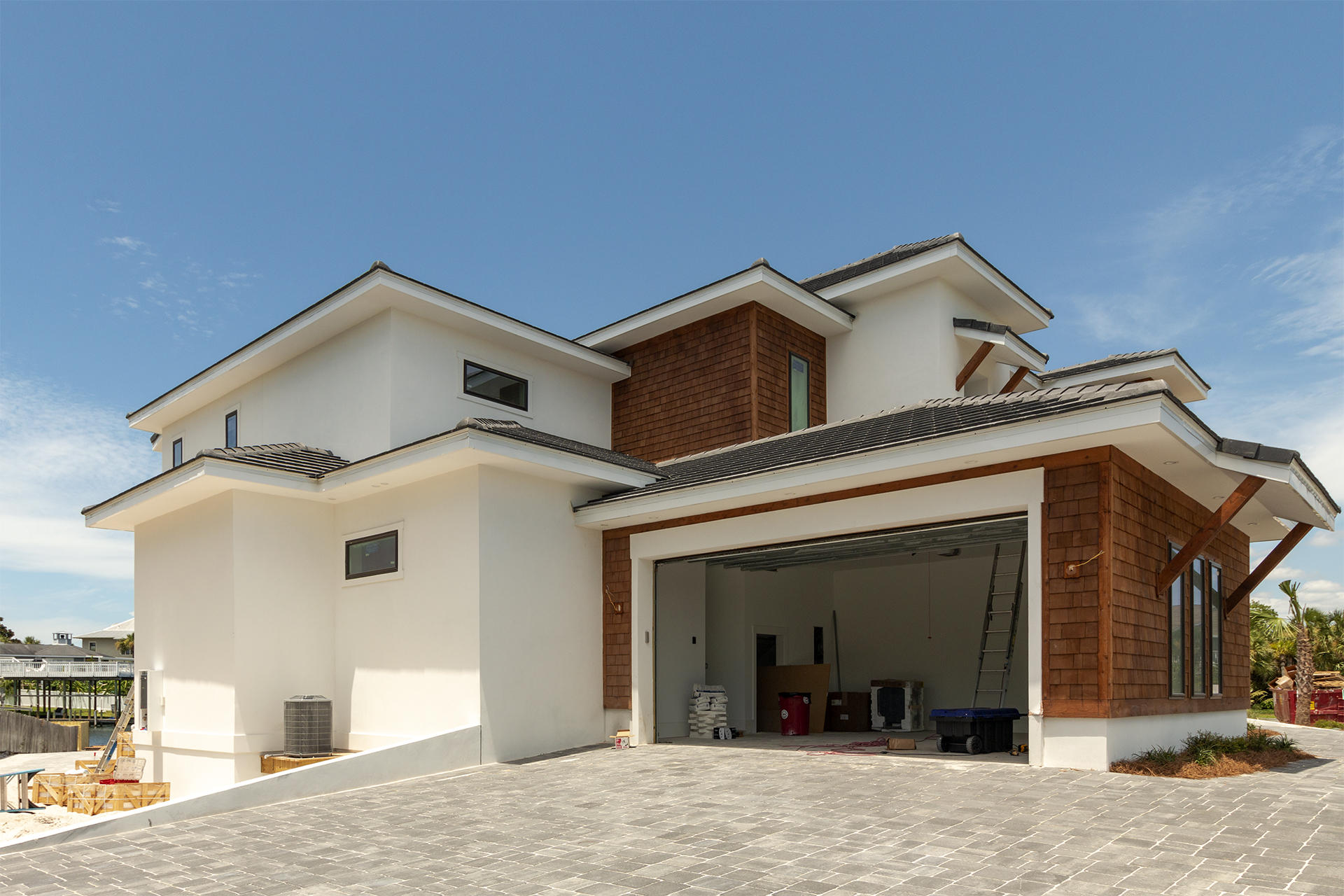 HOLIDAY ISLE - Residential