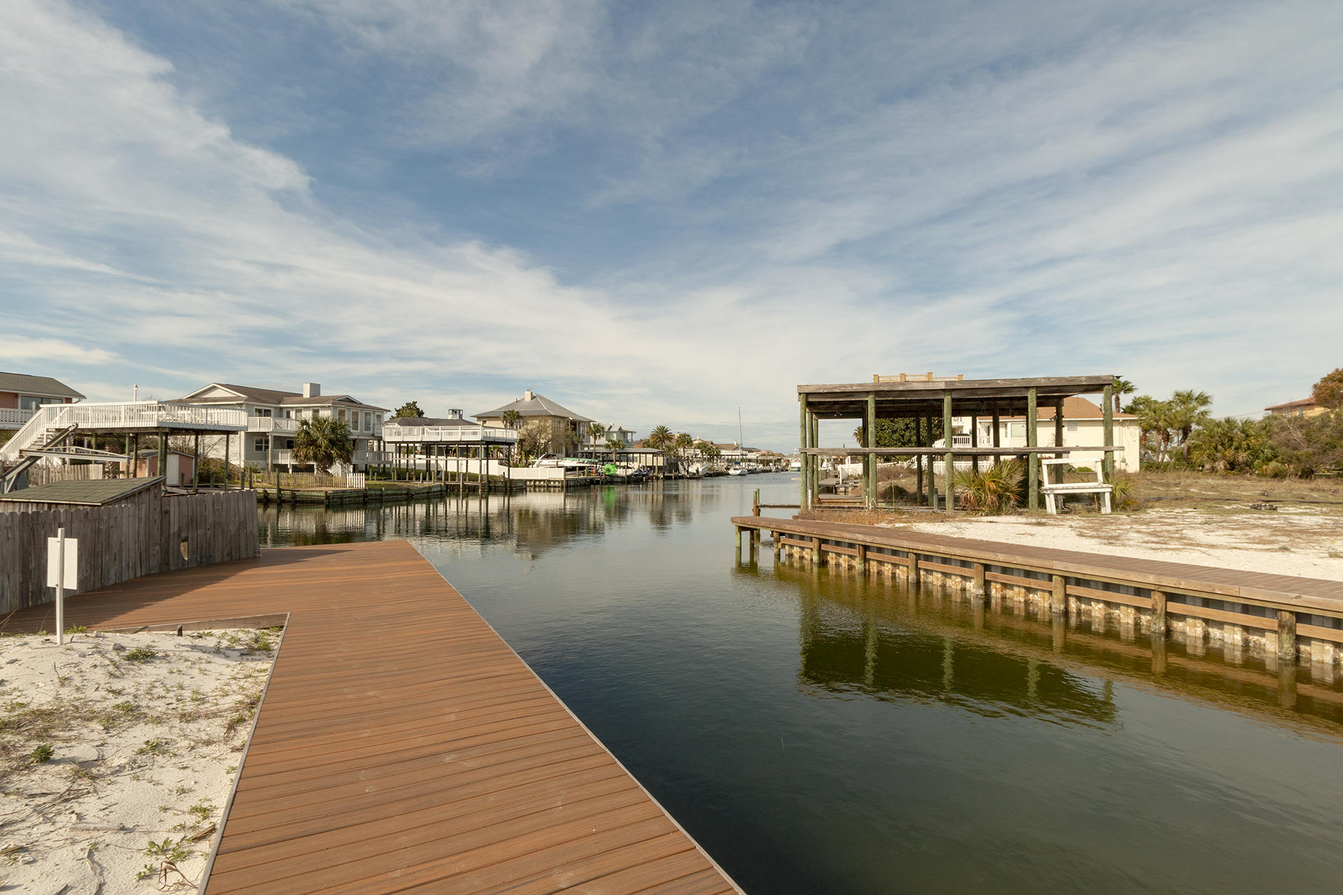 HOLIDAY ISLE - Residential