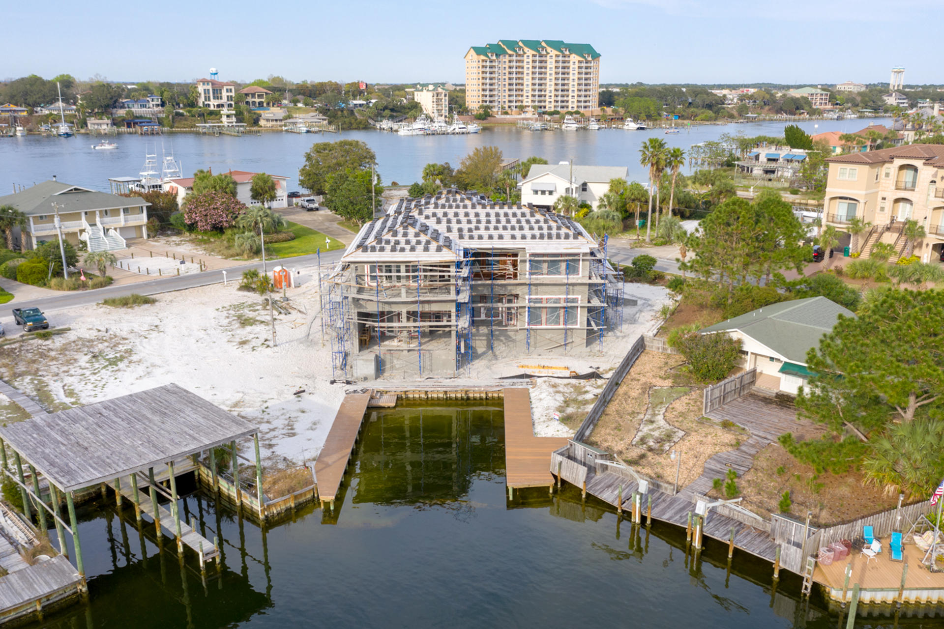 HOLIDAY ISLE - Residential