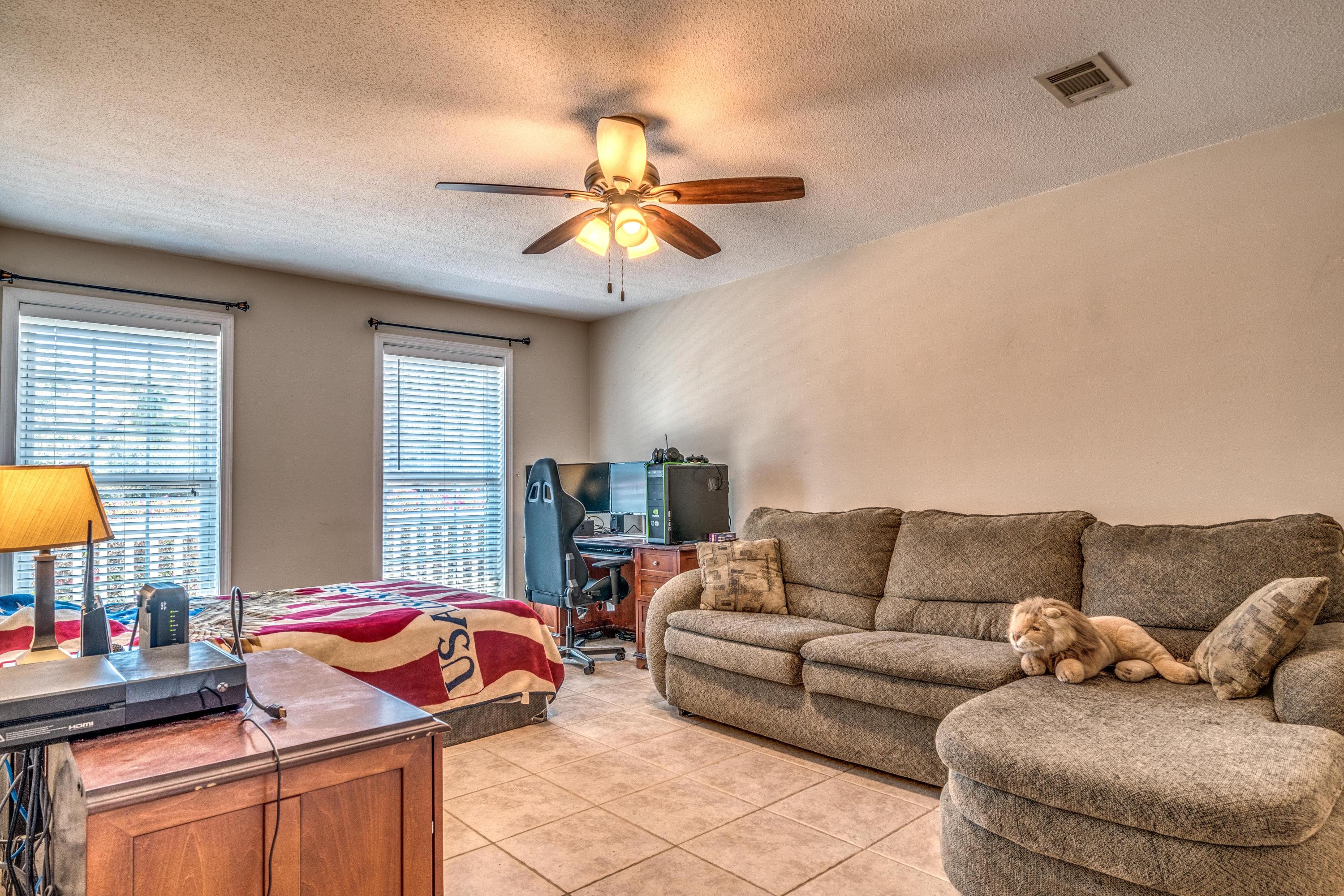 EMERALD POINTE PLAT 2 - Residential