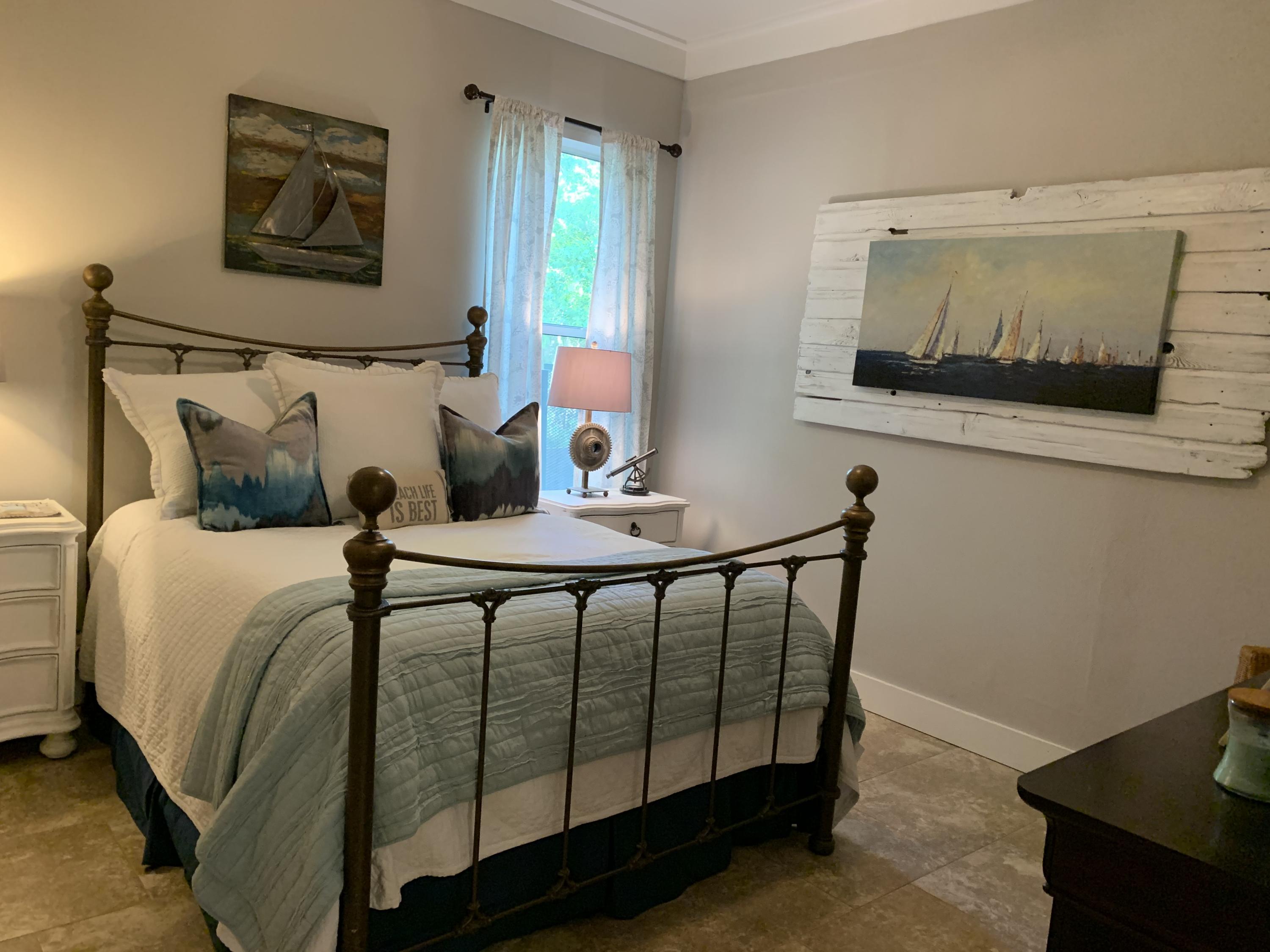 HIDDEN HIGHLANDS - Residential