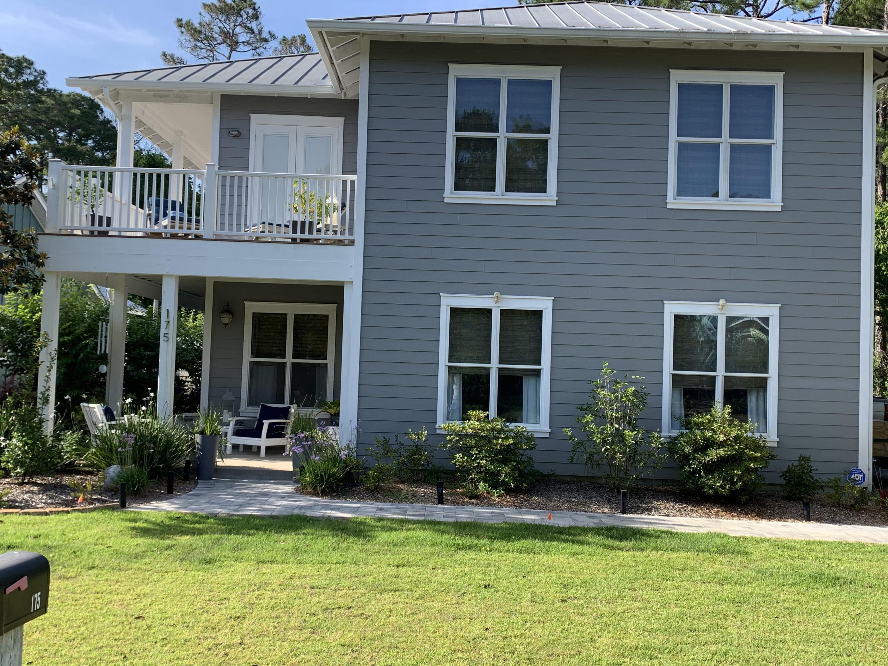 HIDDEN HIGHLANDS - Residential