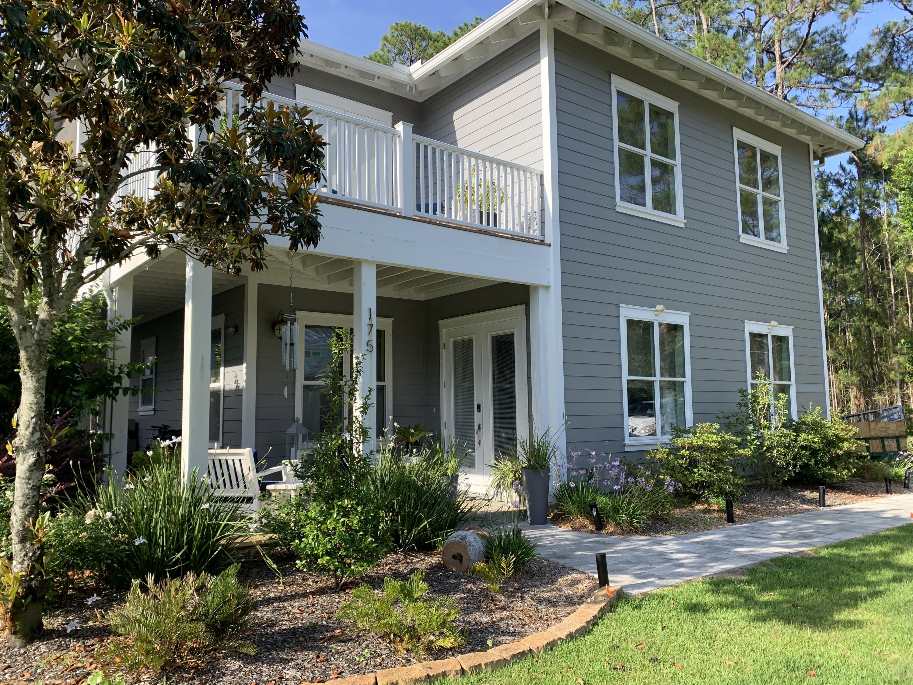 HIDDEN HIGHLANDS - Residential