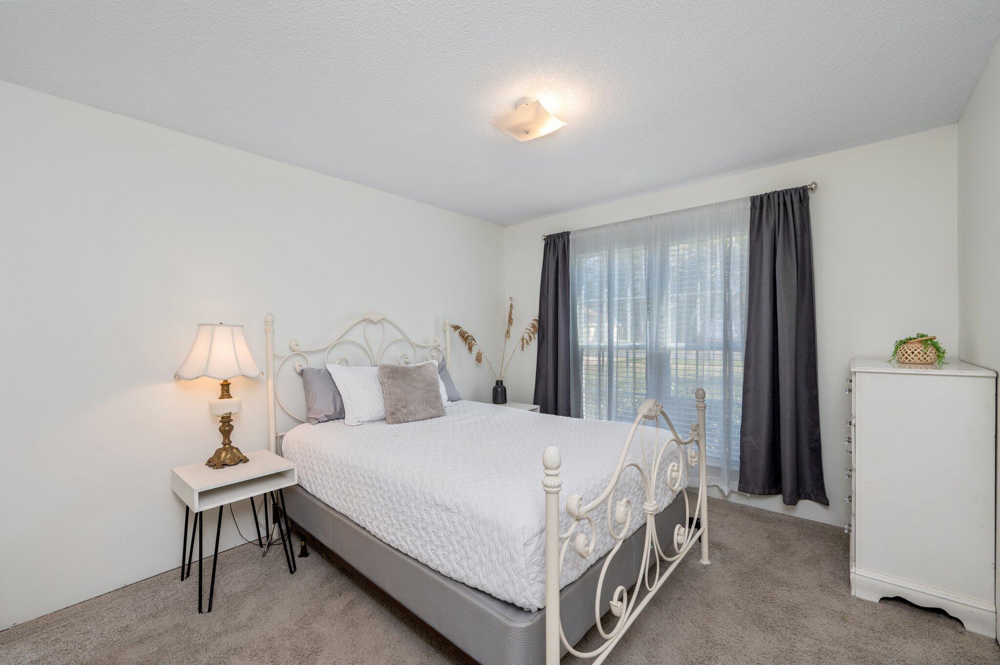 TIMBERLAKE ESTATES - Residential