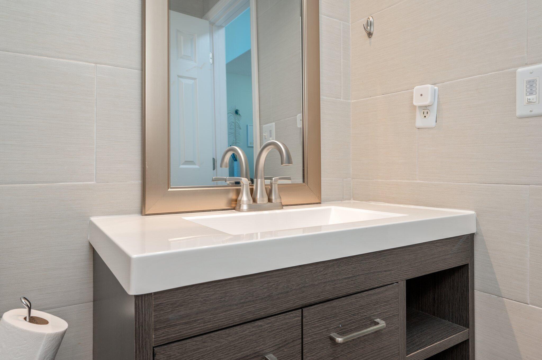 TIMBERLAKE ESTATES - Residential
