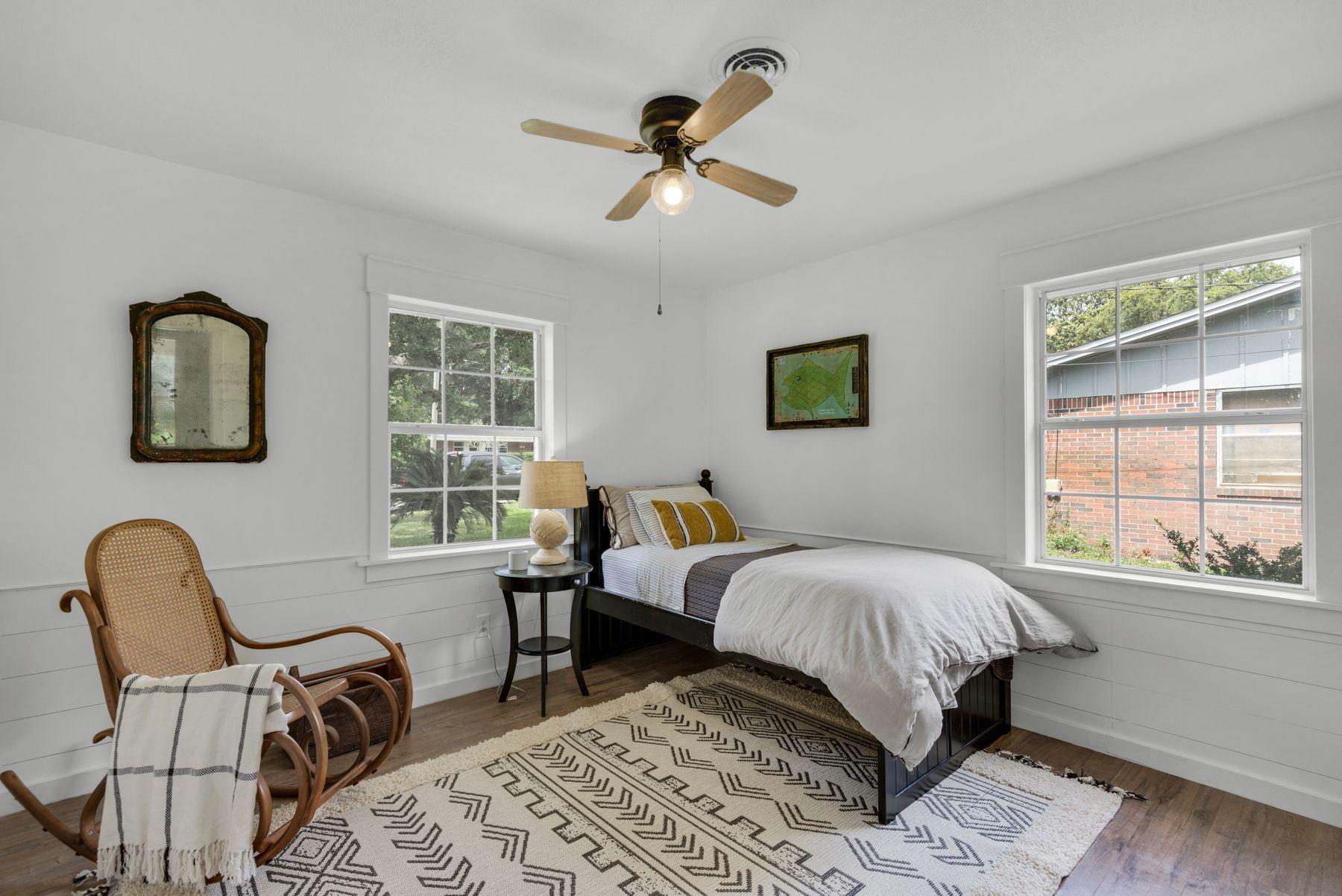 BAYOU WOODS - Residential