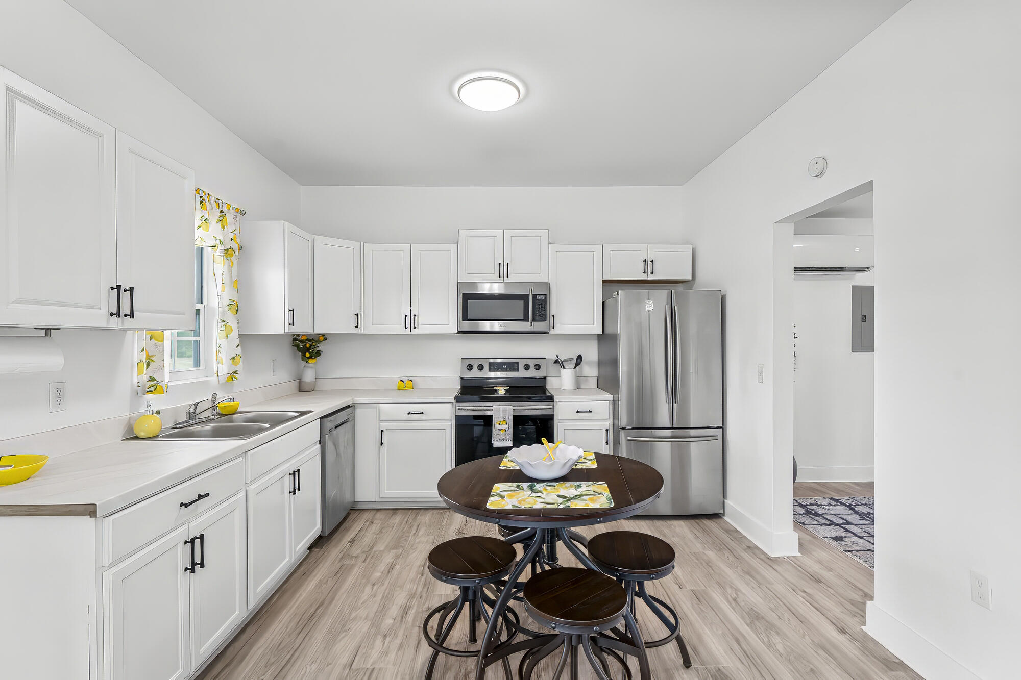 NO RECORDED SUBDIVISION - Residential
