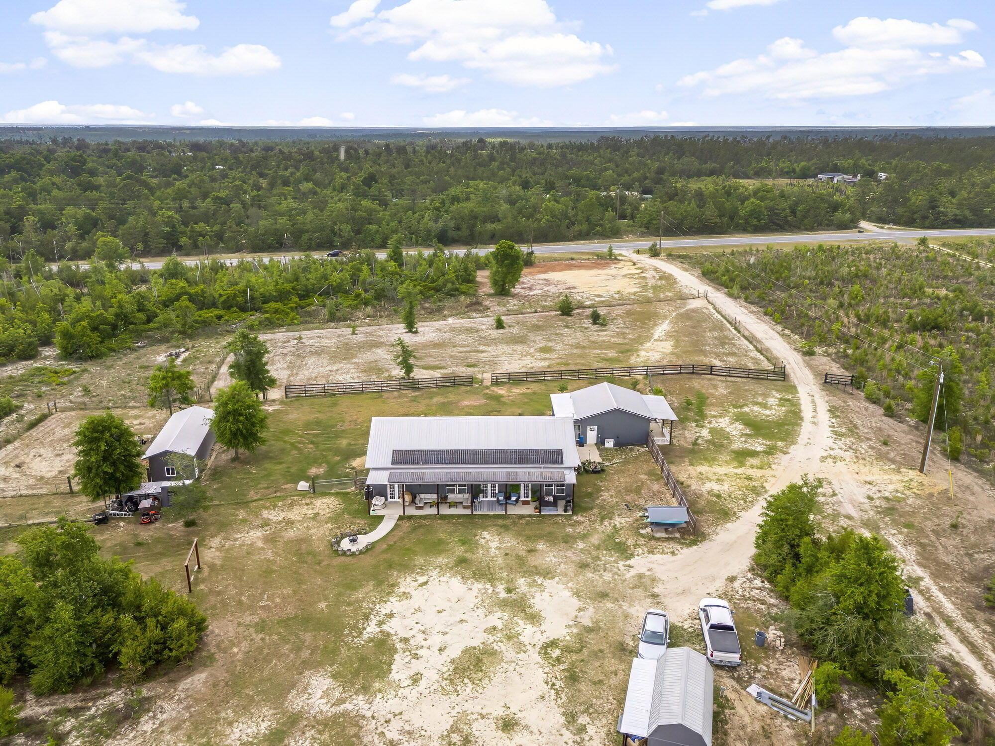 NO RECORDED SUBDIVISION - Residential