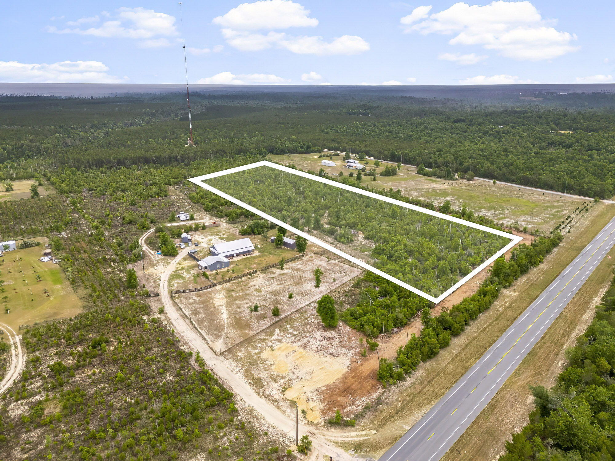 NO RECORDED SUBDIVISION - Residential