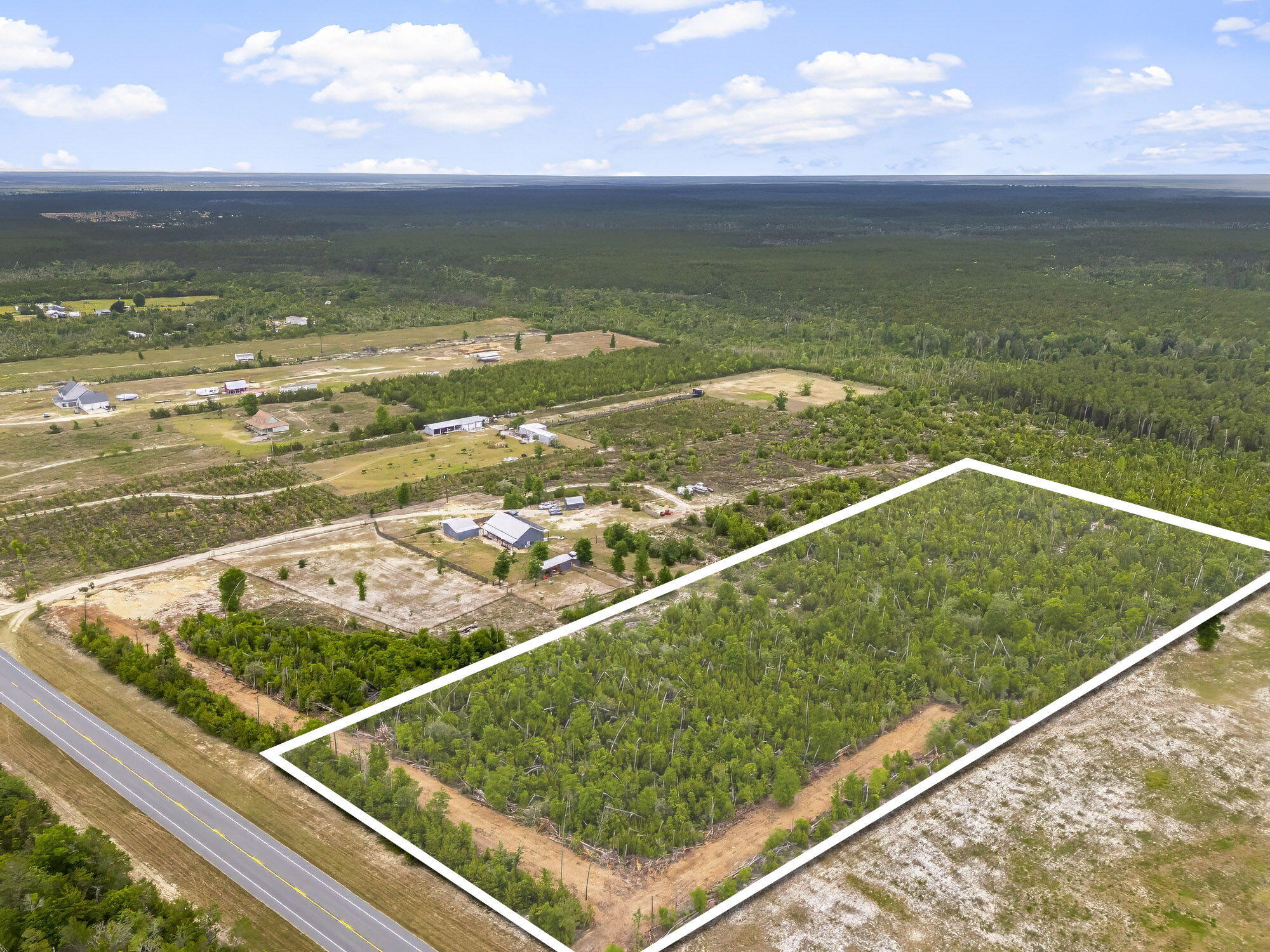 NO RECORDED SUBDIVISION - Residential