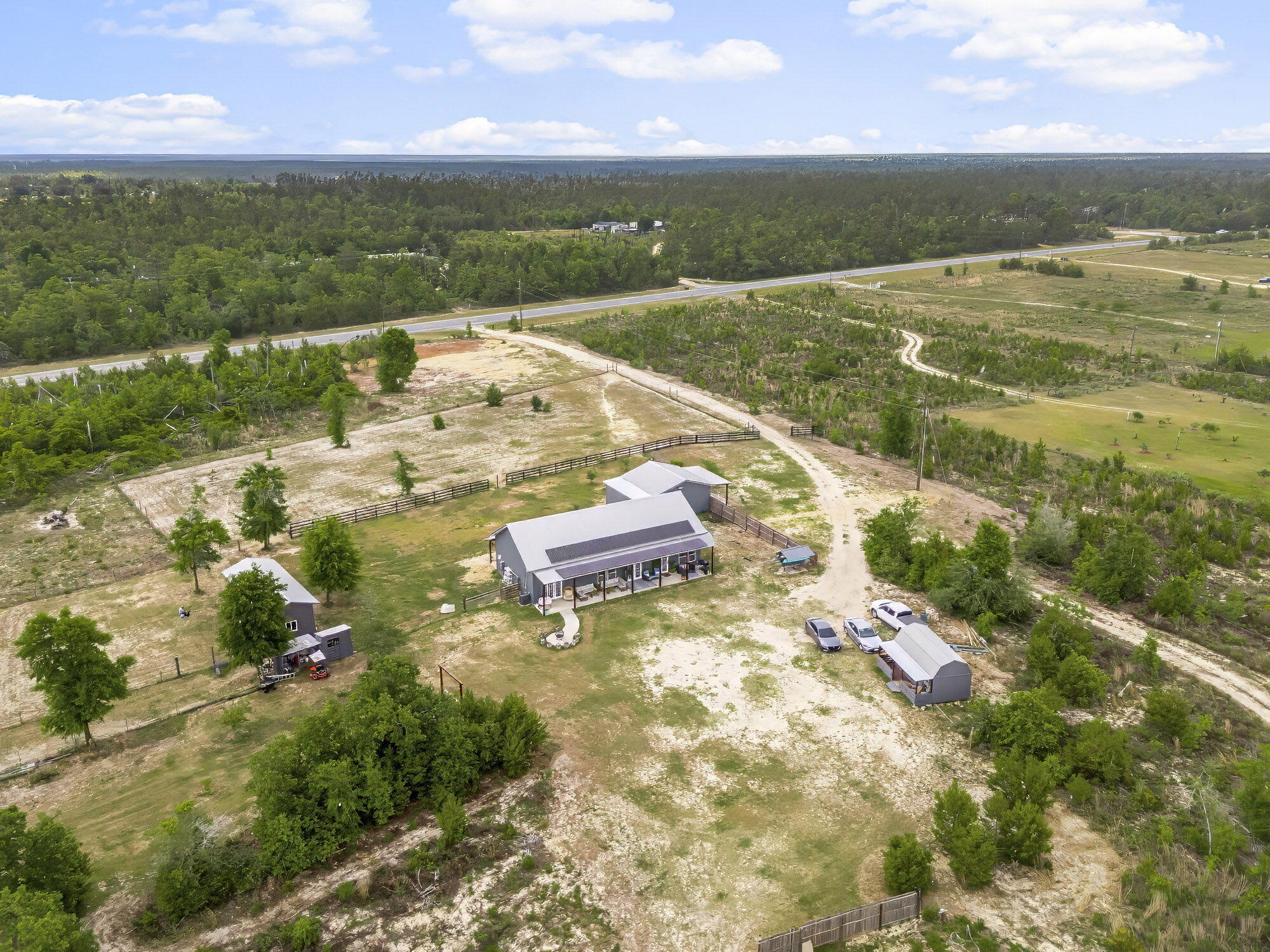 NO RECORDED SUBDIVISION - Residential