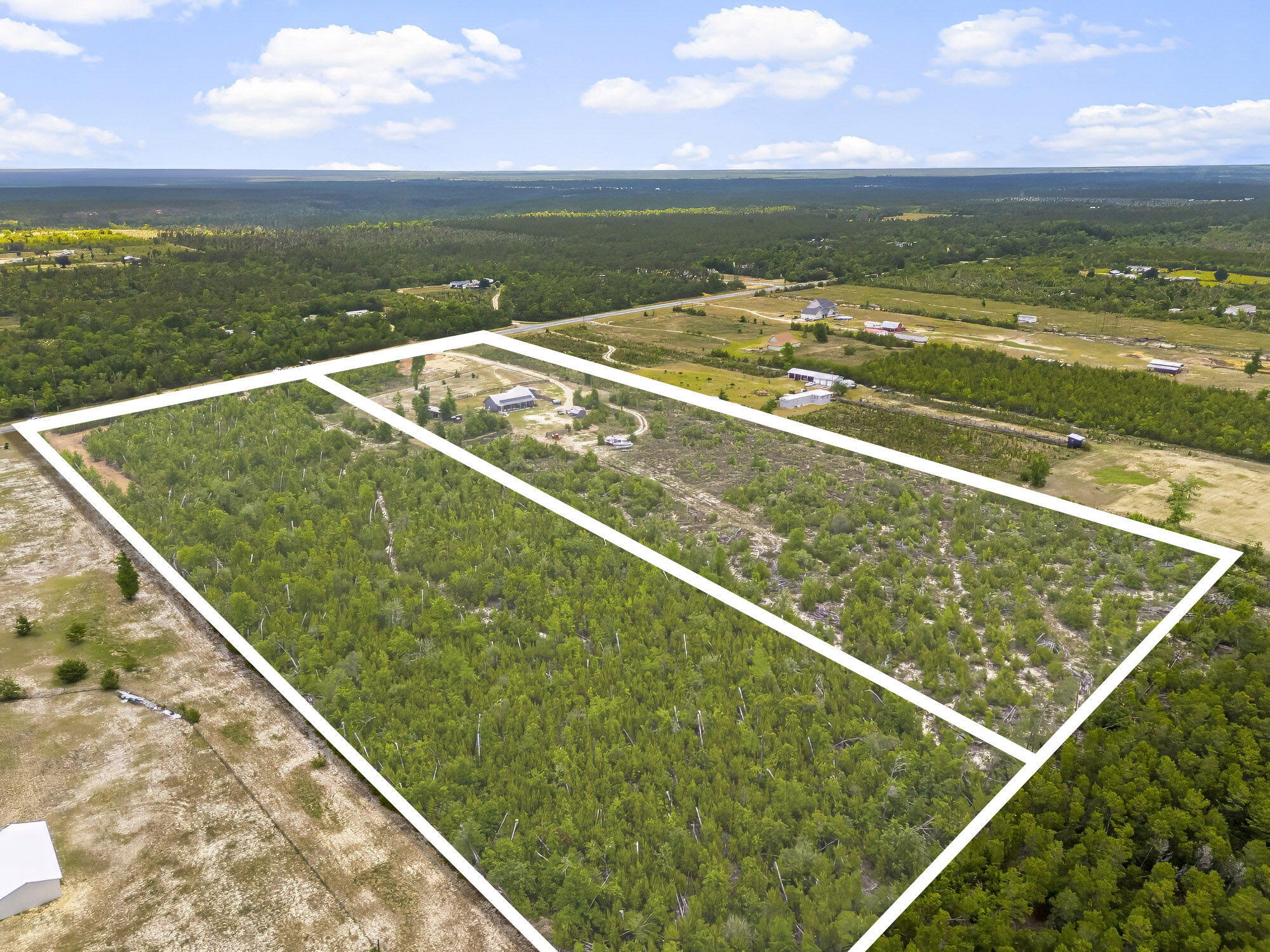 NO RECORDED SUBDIVISION - Residential