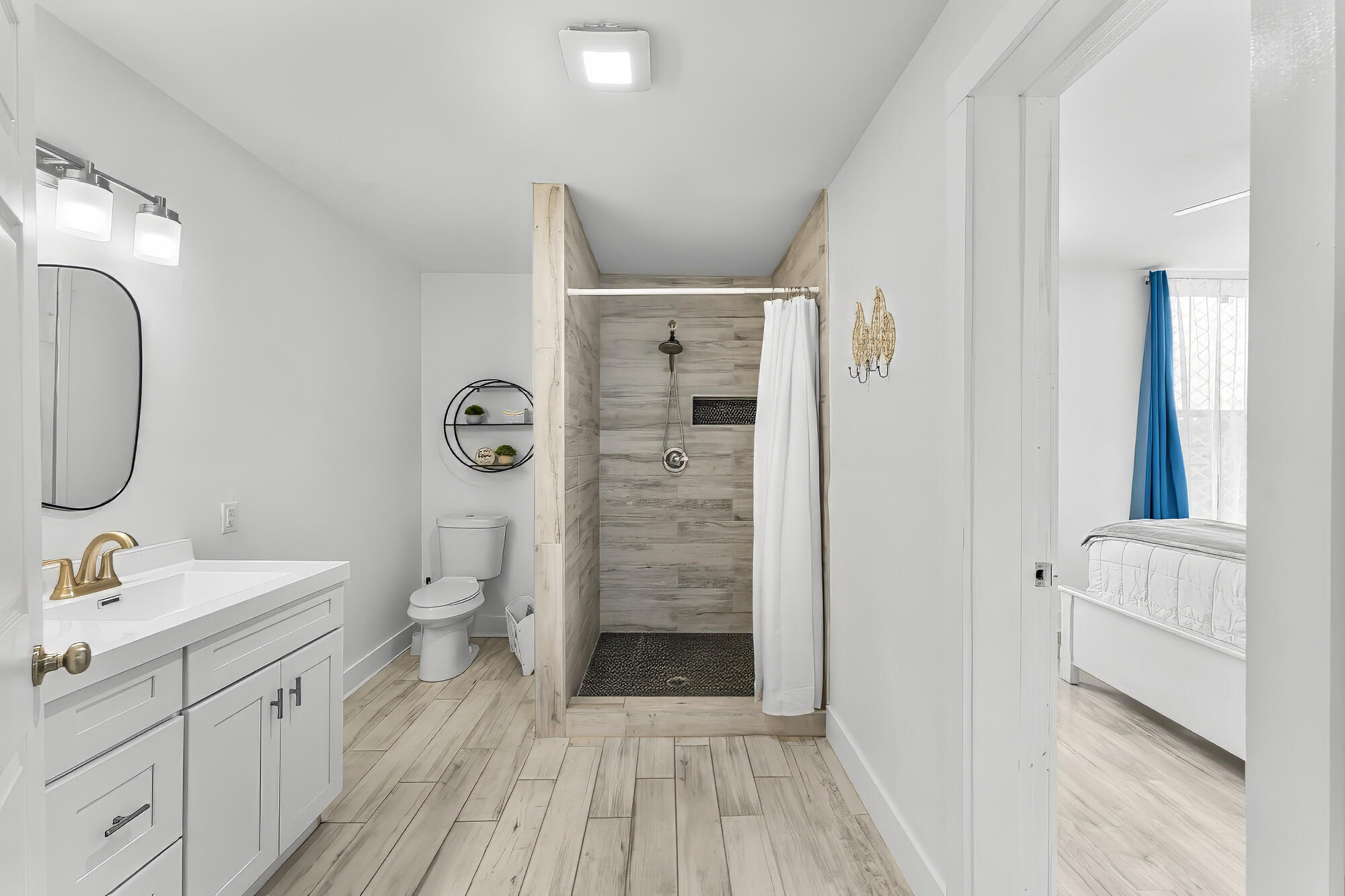 NO RECORDED SUBDIVISION - Residential