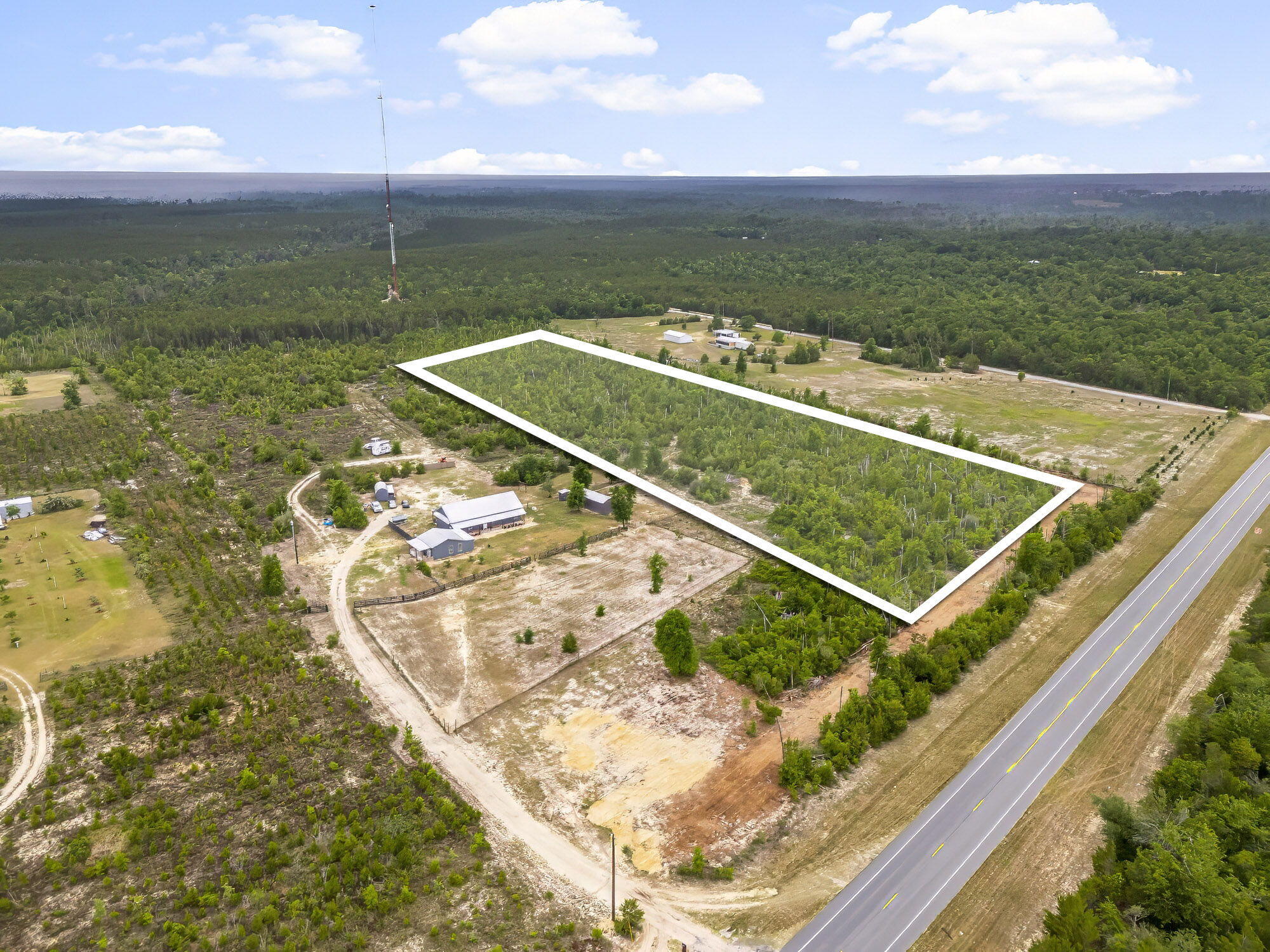 NO RECORDED SUBDIVISION - Residential