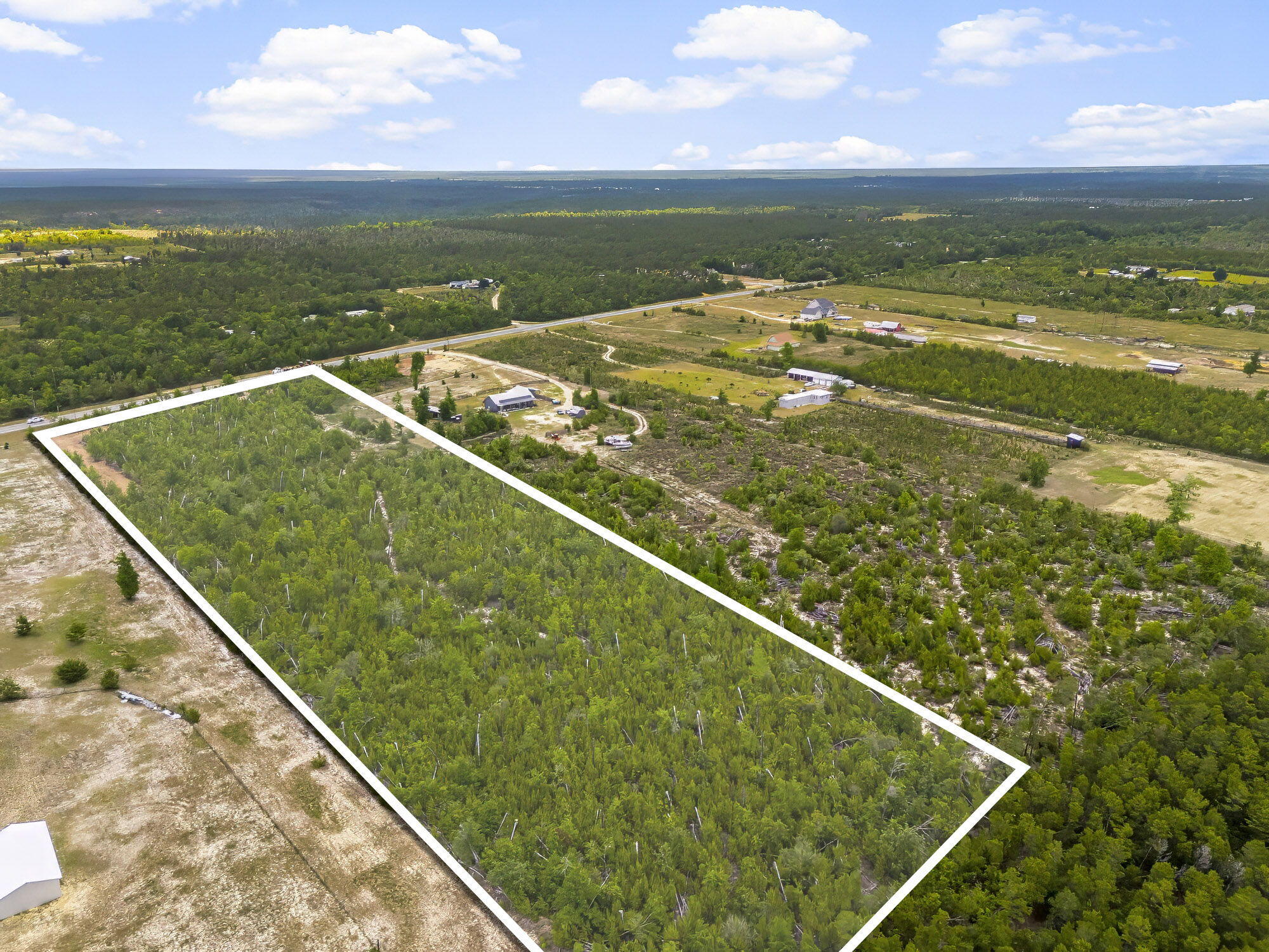 NO RECORDED SUBDIVISION - Residential