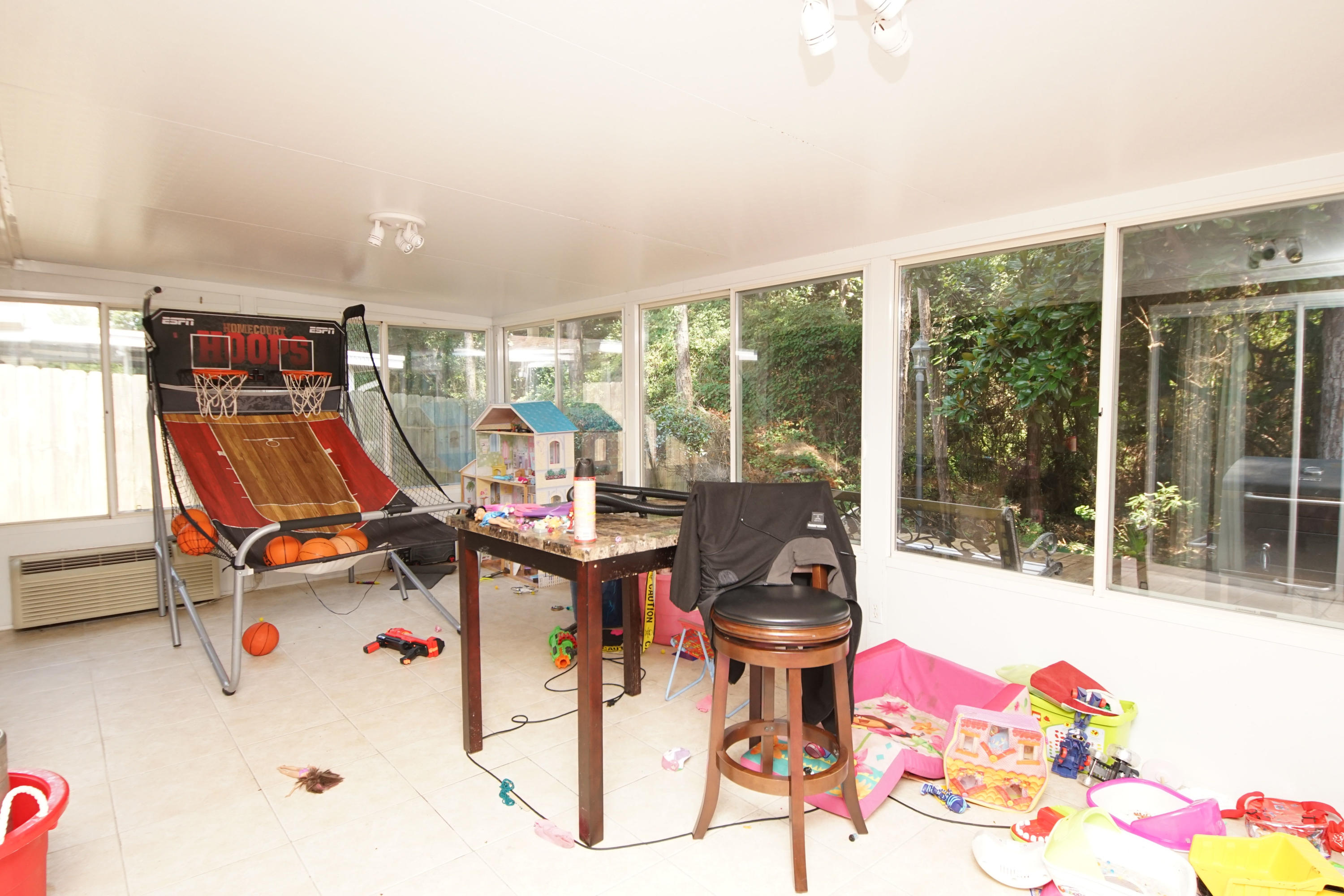 EMERALD VILLAGE S/D - Residential