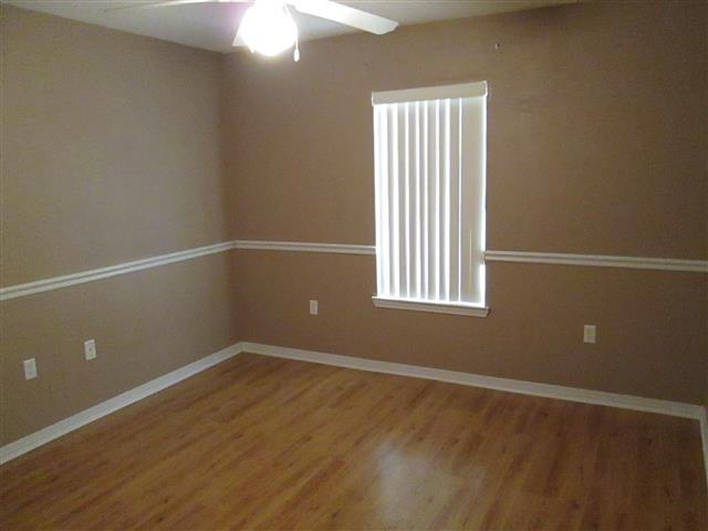 EMERALD VILLAGE S/D - Residential