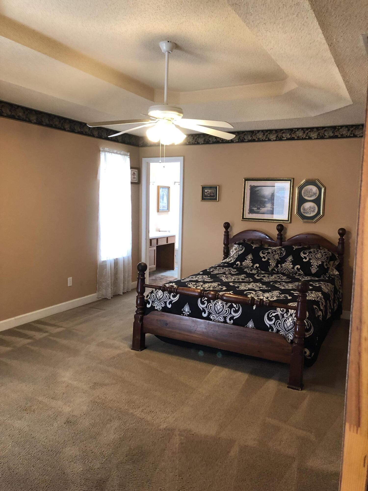 ROANOKE VILLAGE S/D - Residential