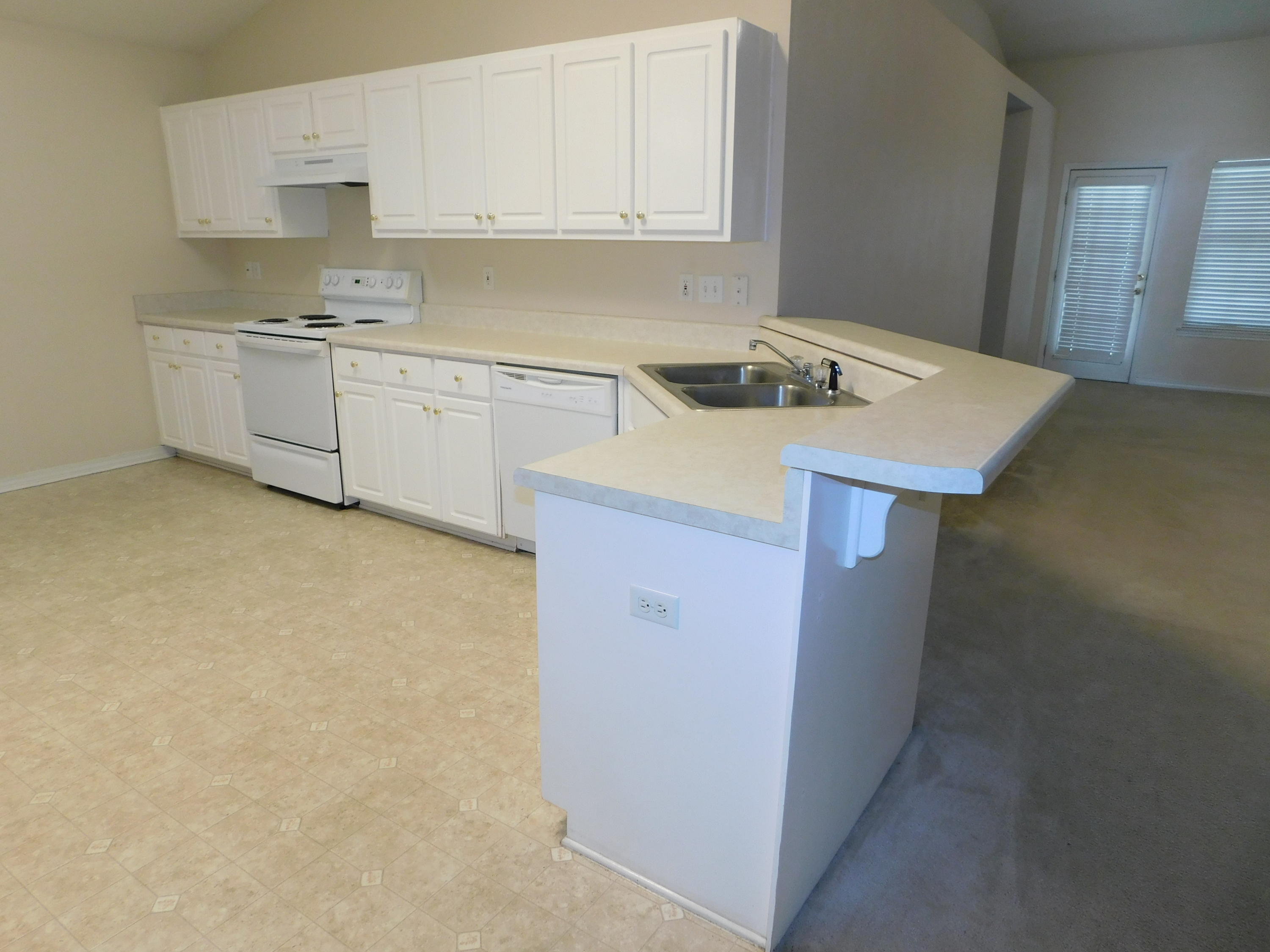 MARSH HARBOR - Residential