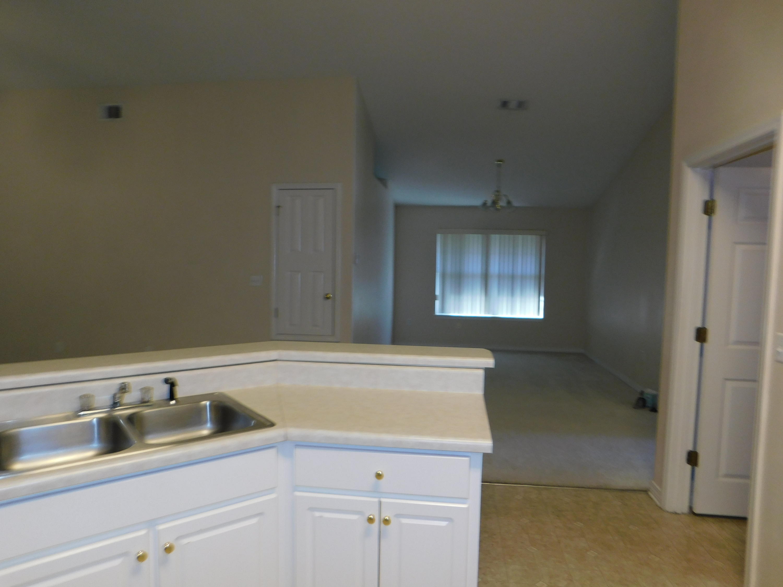 MARSH HARBOR - Residential