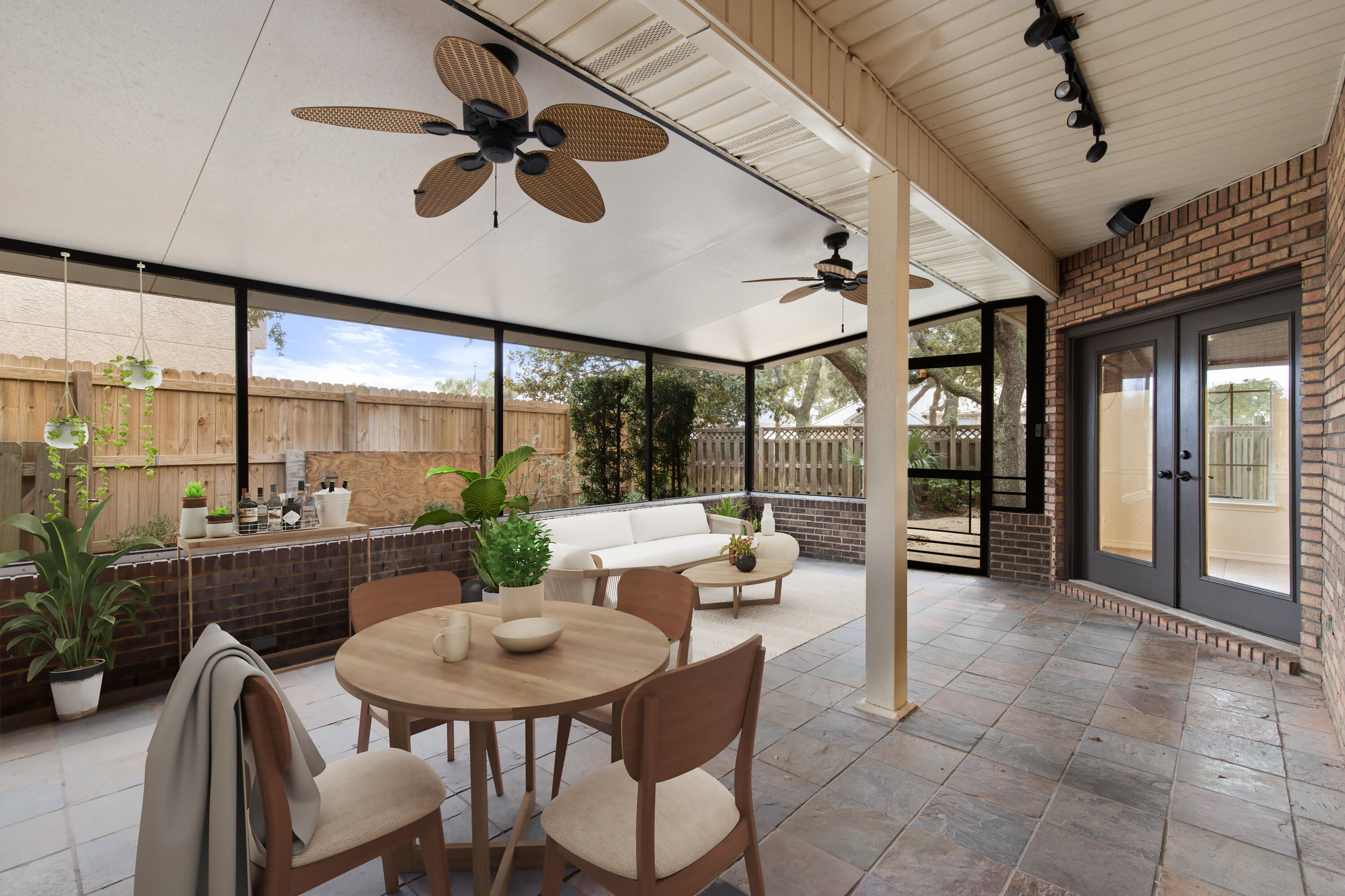 LAKE POINTE - Residential