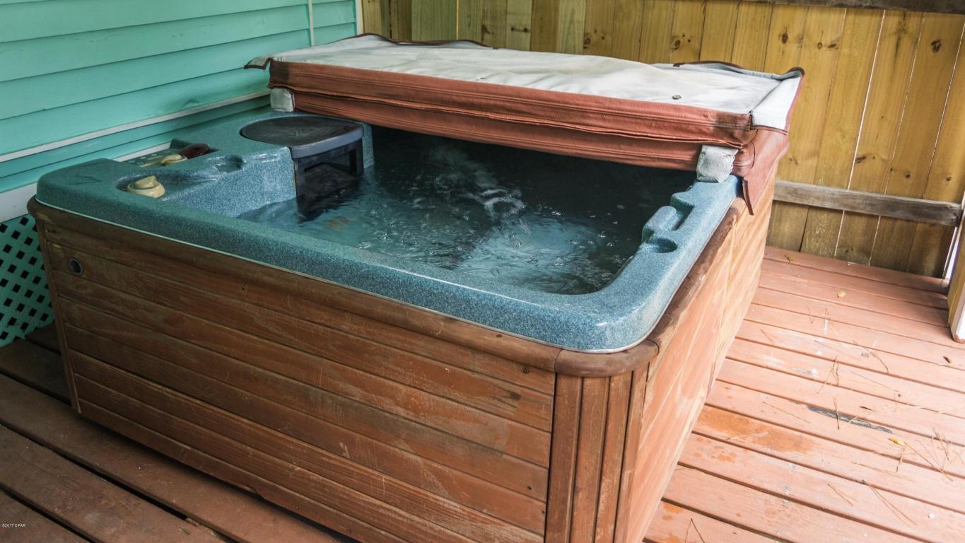 LYNN HAVEN - Residential