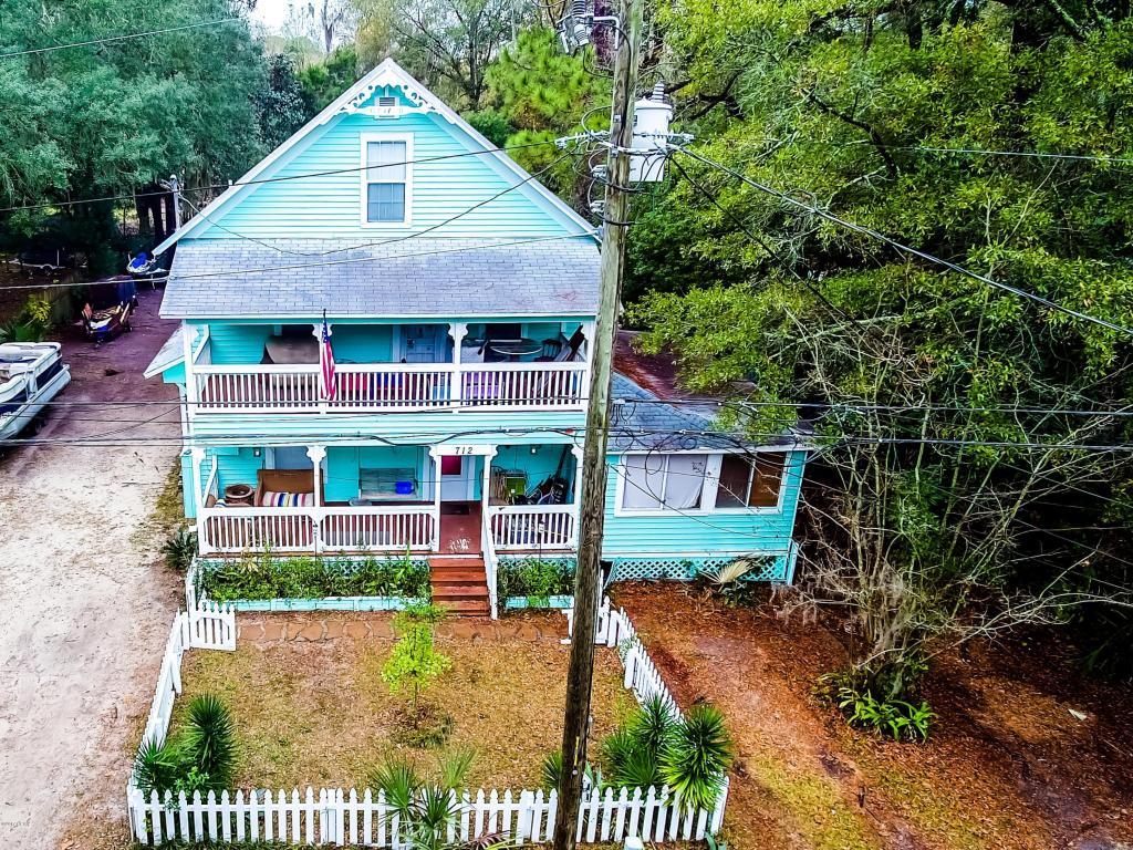 LYNN HAVEN - Residential