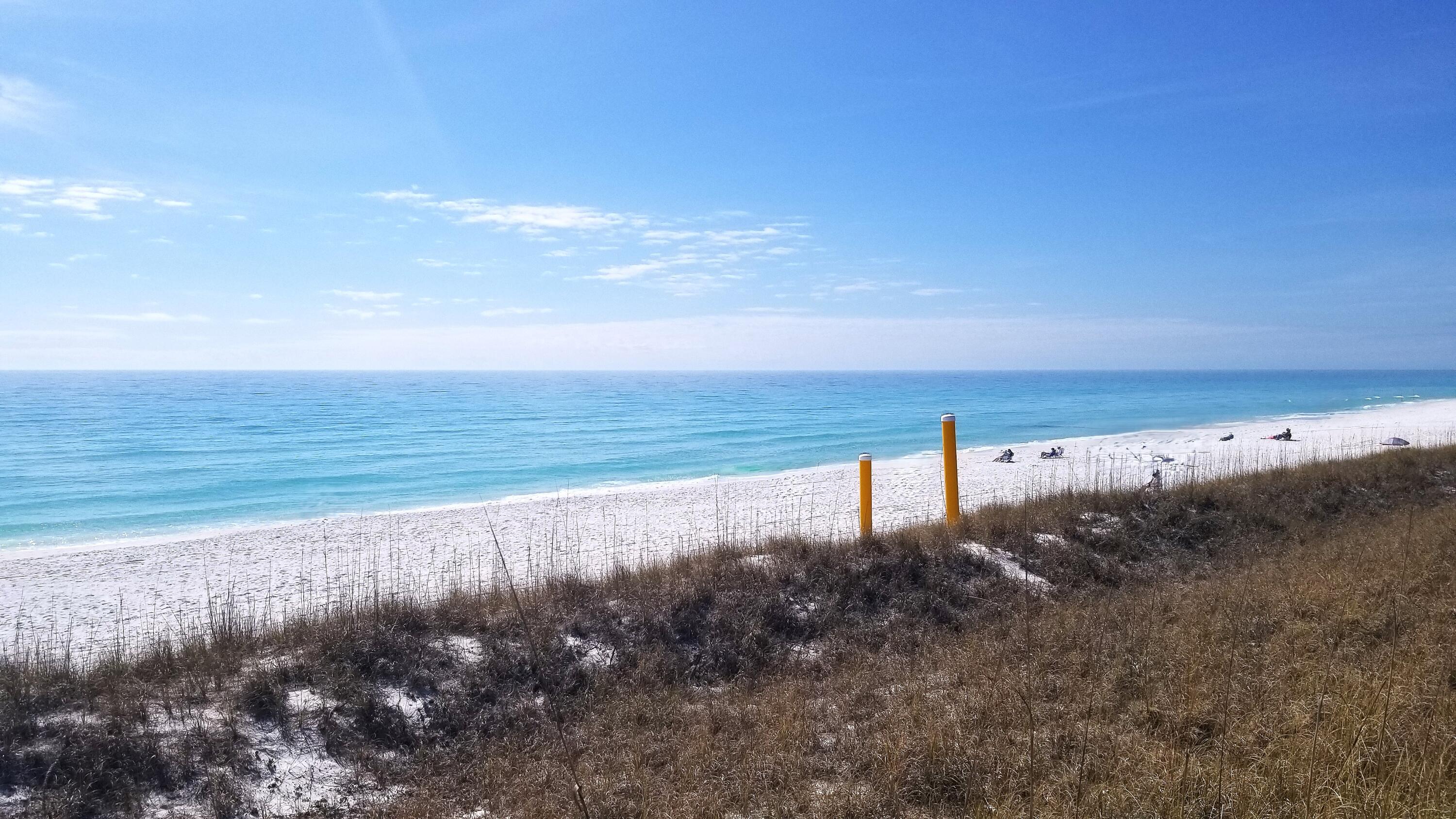 CRYSTAL VILLAGE CONDO PH 2 - Residential