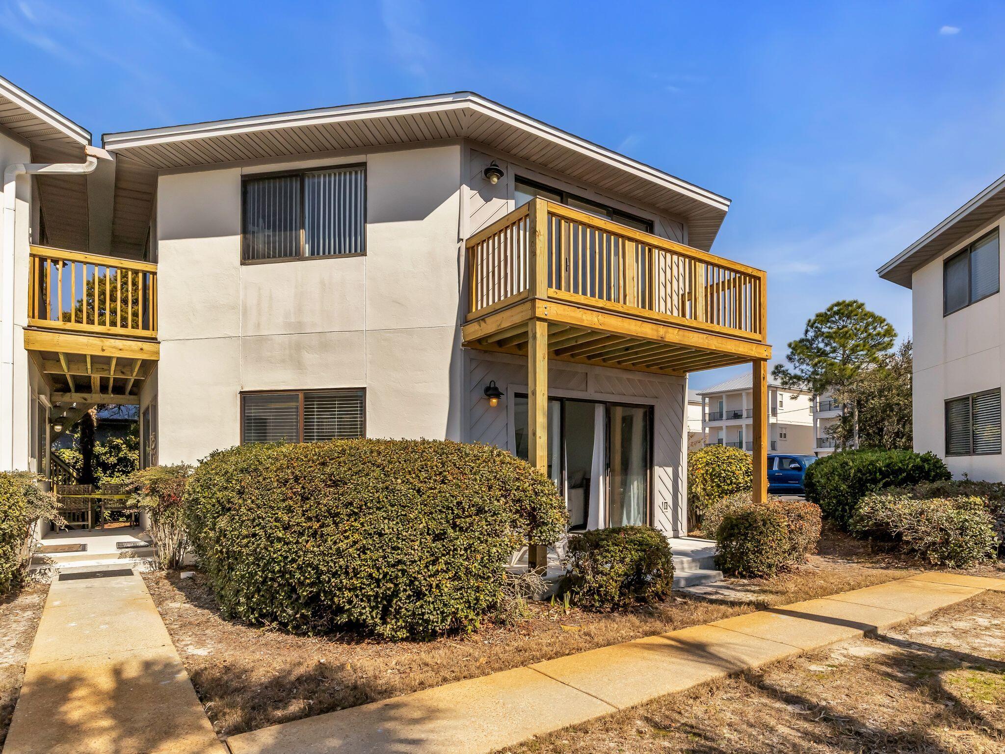 CRYSTAL VILLAGE CONDO PH 2 - Residential