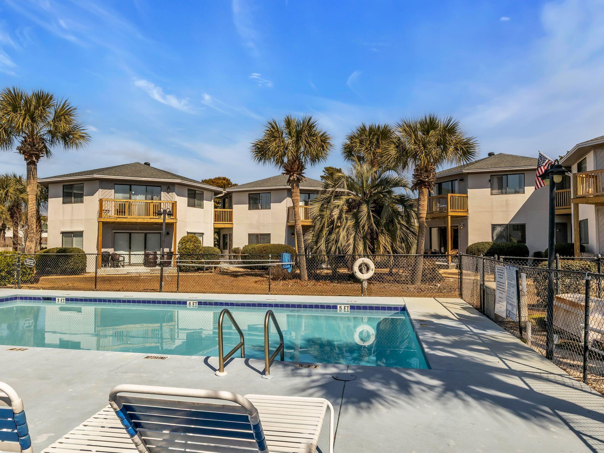 CRYSTAL VILLAGE CONDO PH 2 - Residential