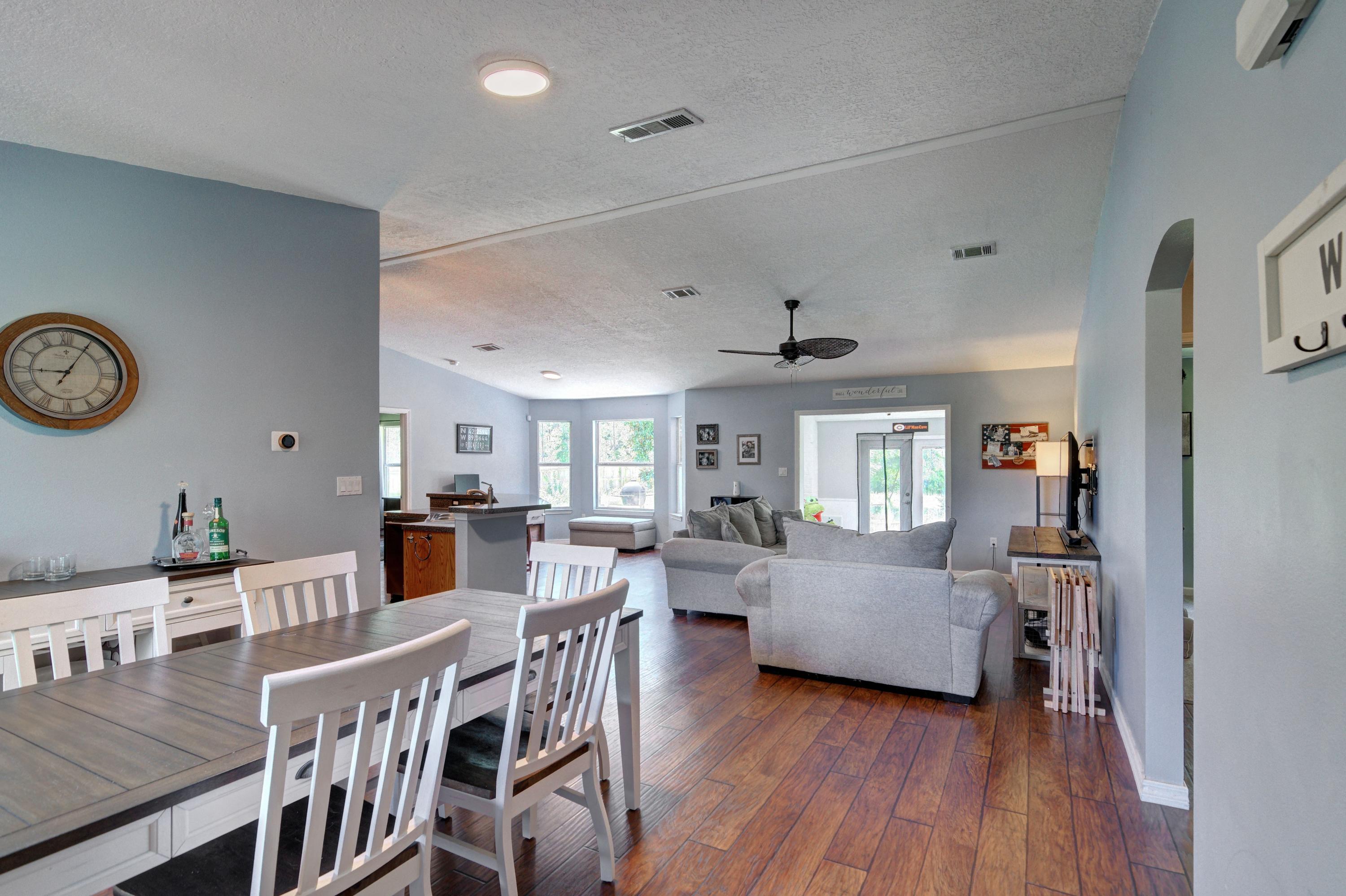 HOLLEY BY THE SEA - Residential