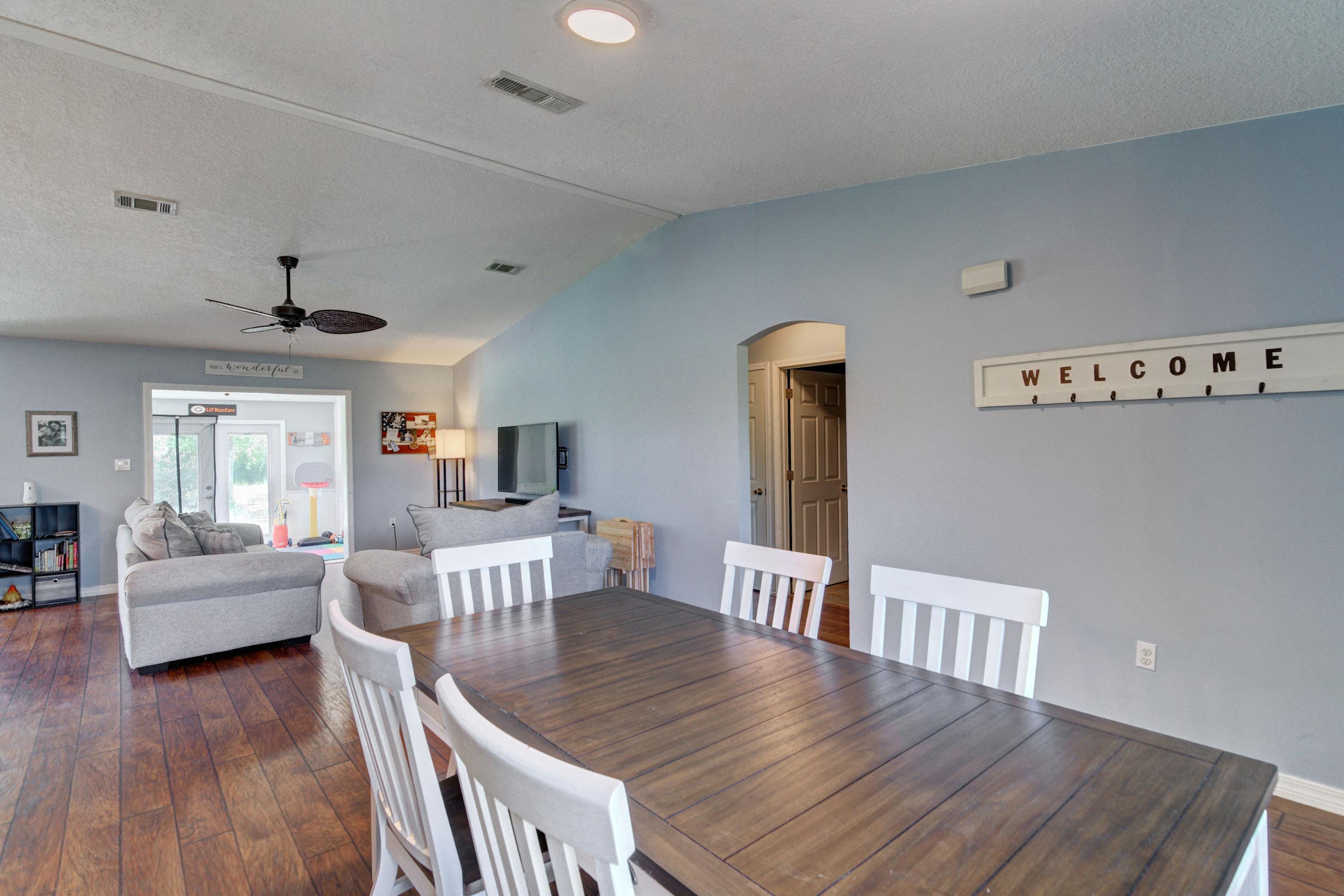 HOLLEY BY THE SEA - Residential