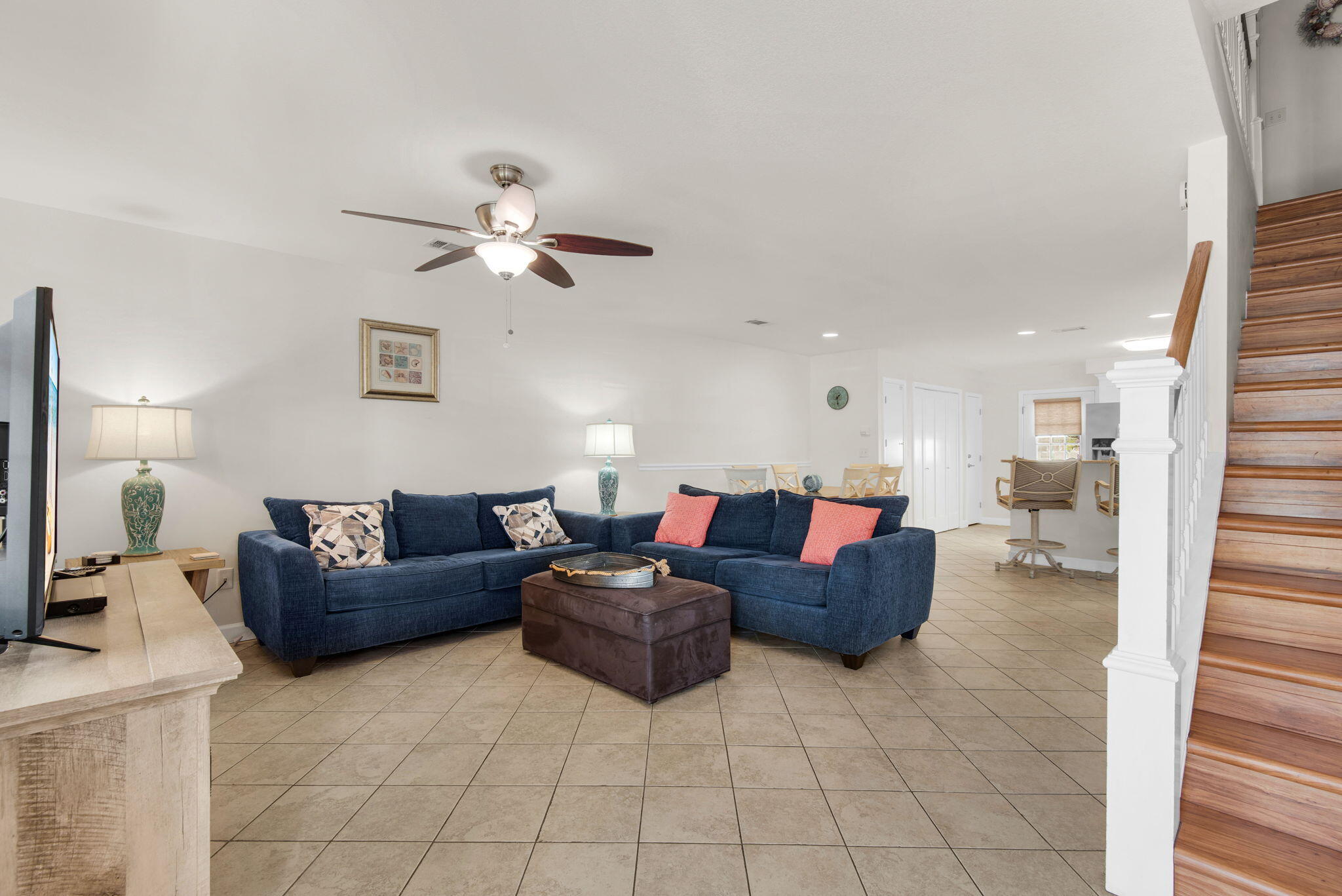 WOODLAND SHORES T/H PH 3 - Residential