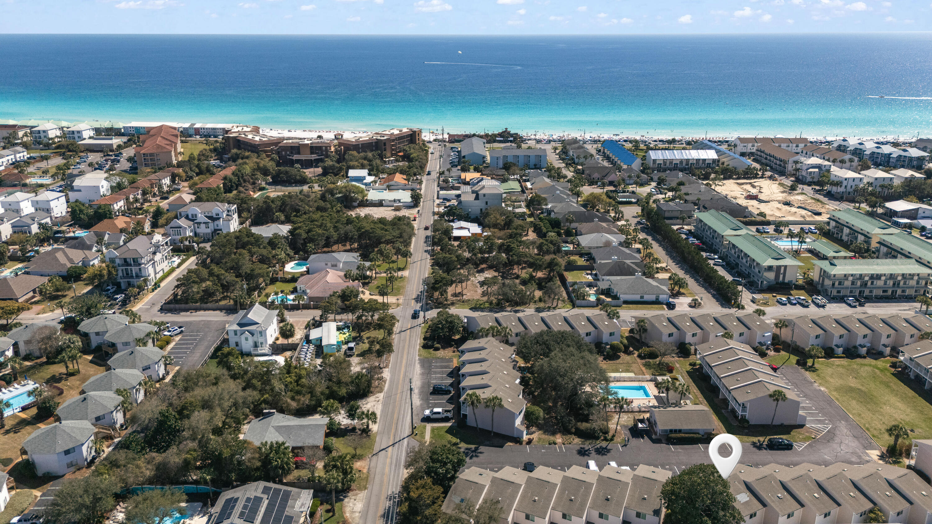 WOODLAND SHORES T/H PH 3 - Residential