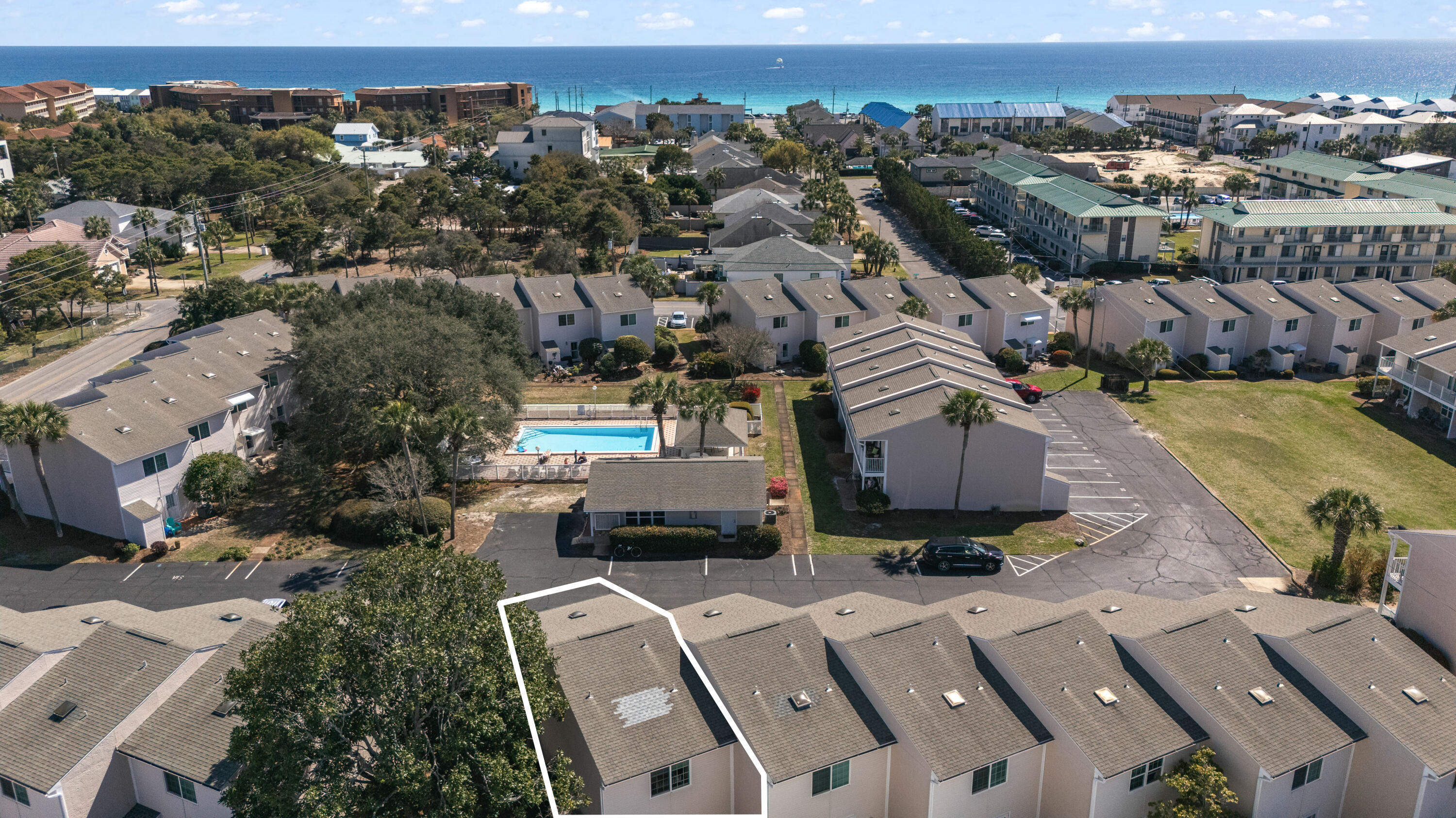 WOODLAND SHORES T/H PH 3 - Residential