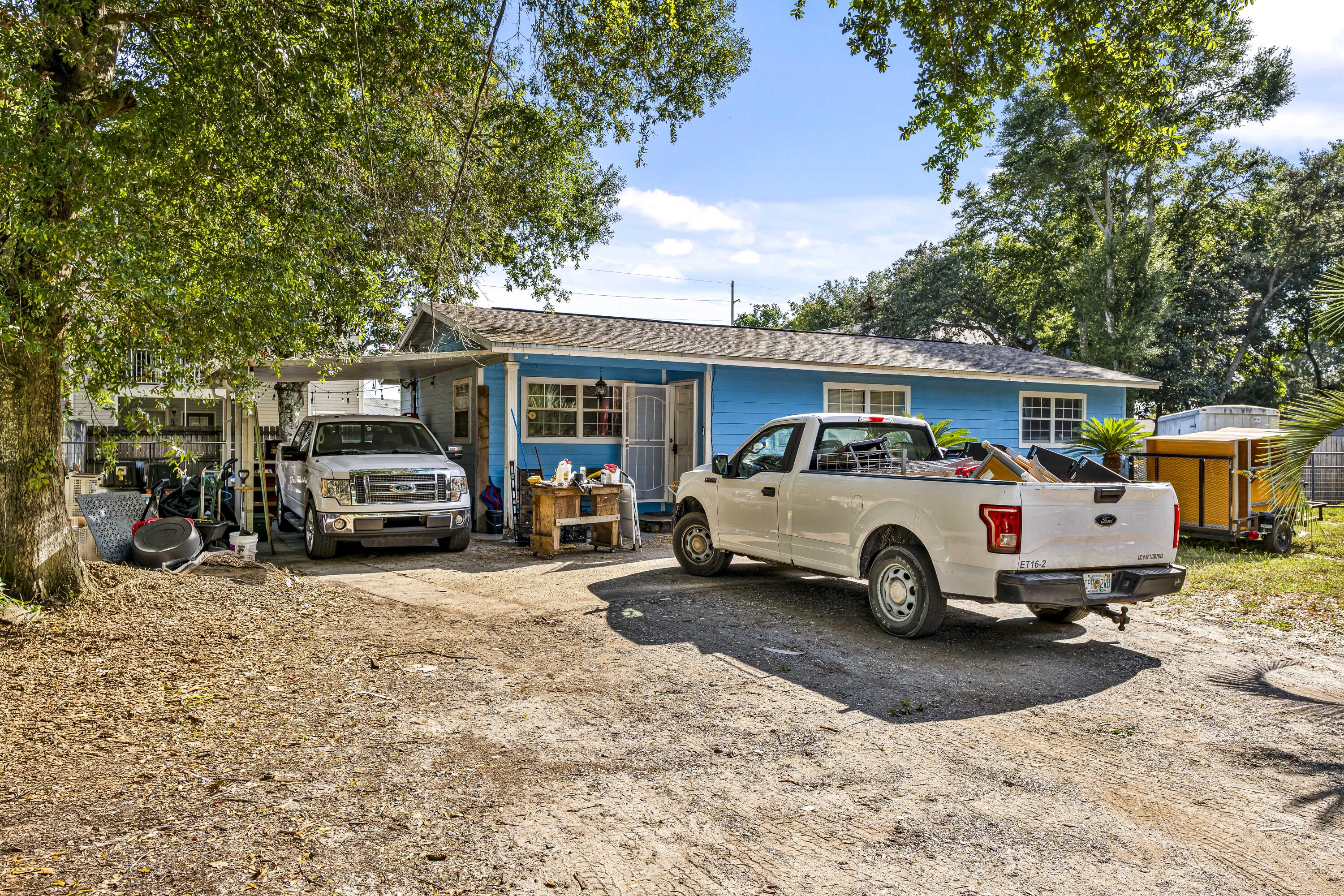 BRADYS S/D - Residential