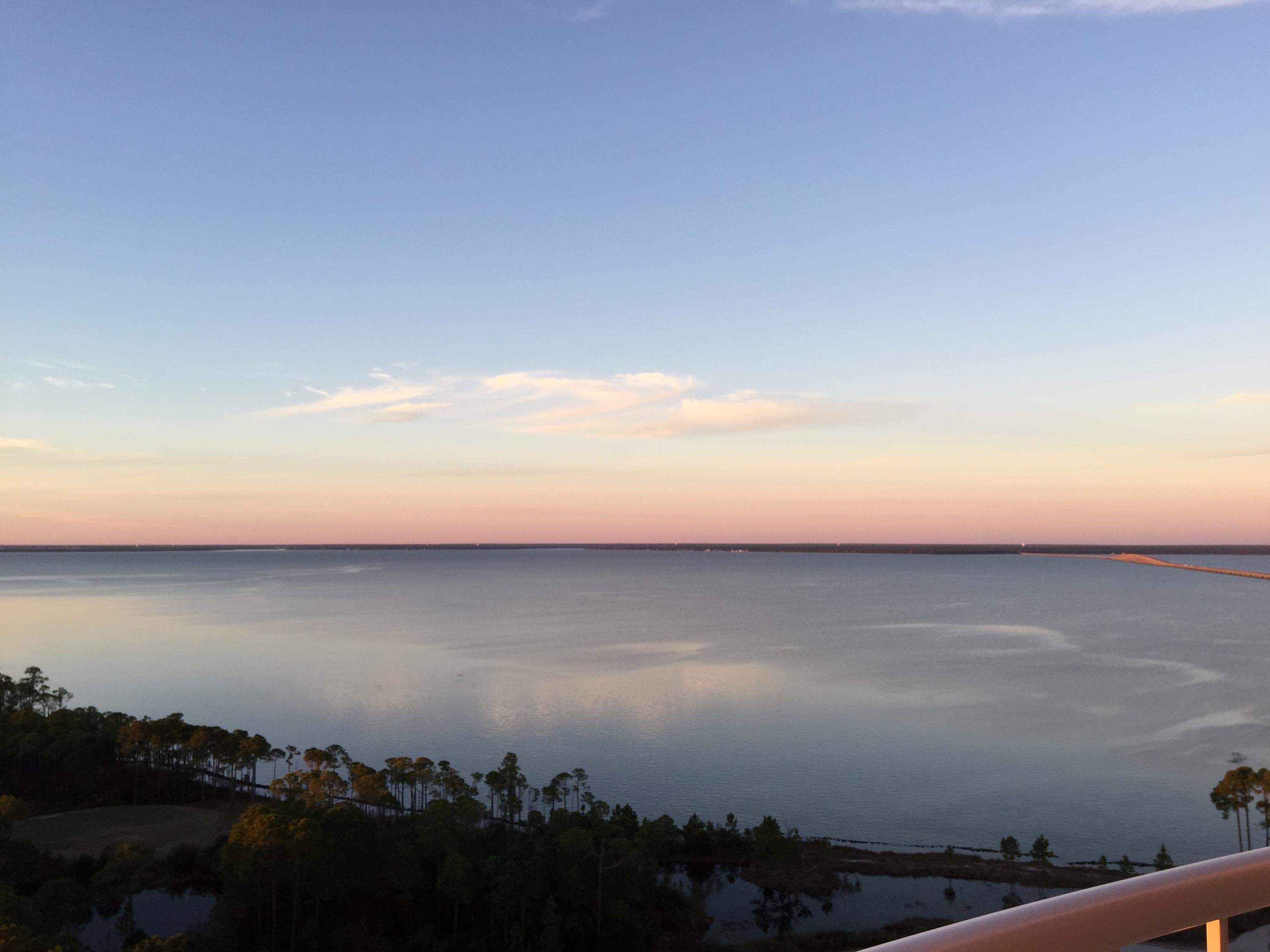 ONE WATER PLACE AT KELLY PLANTATION - Residential